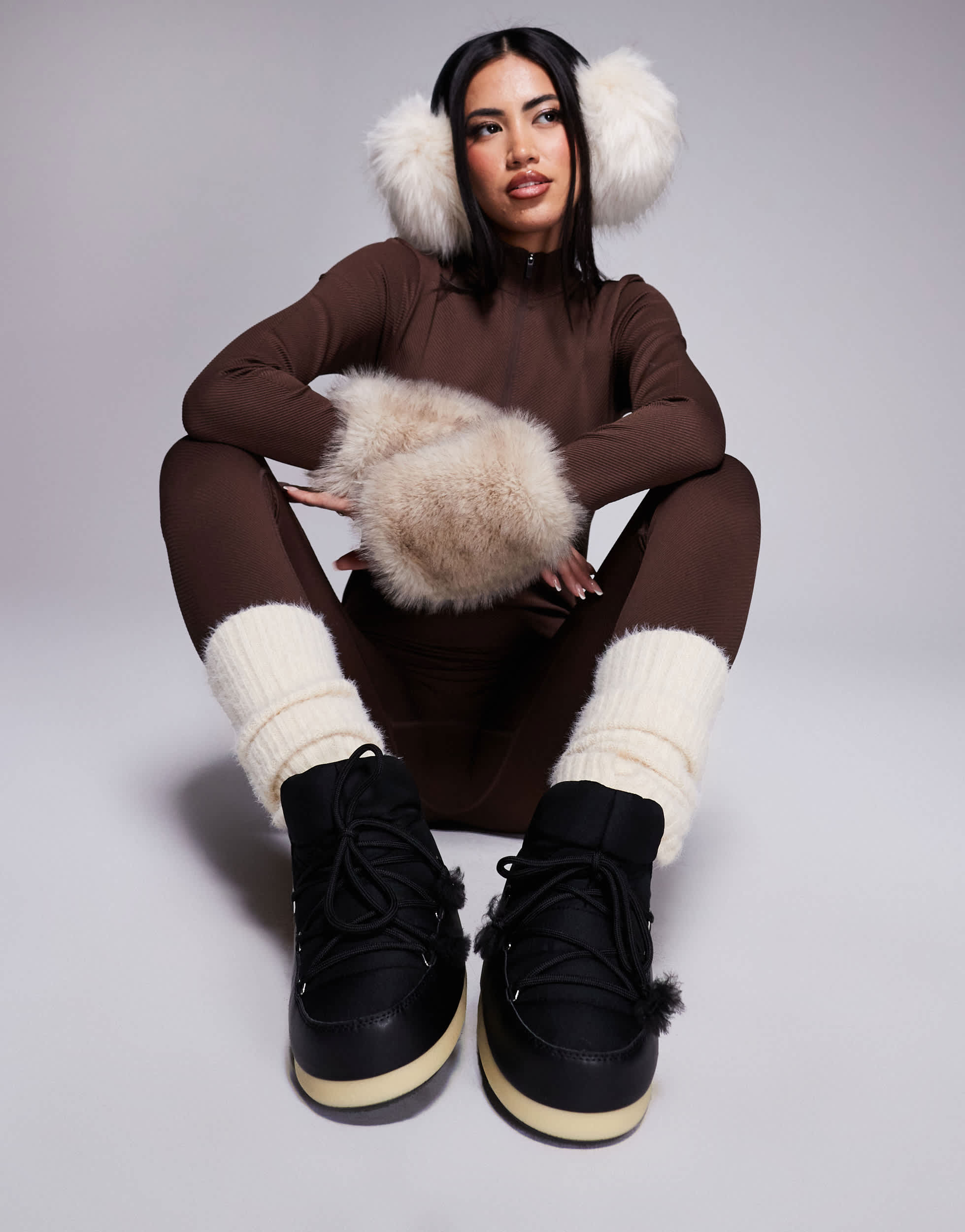 Moonboot EVX pumps in black