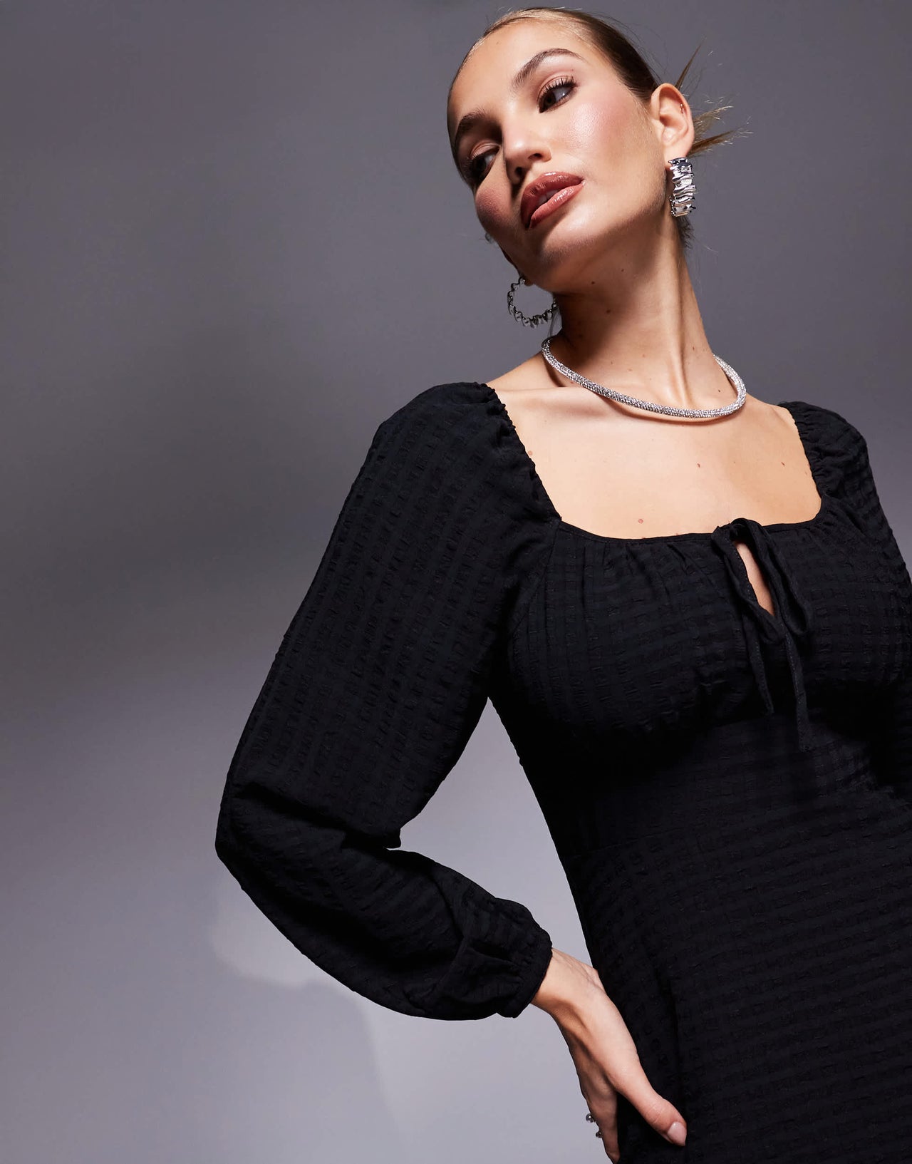 Lulus ruched bust balloon sleeve mini dress in black