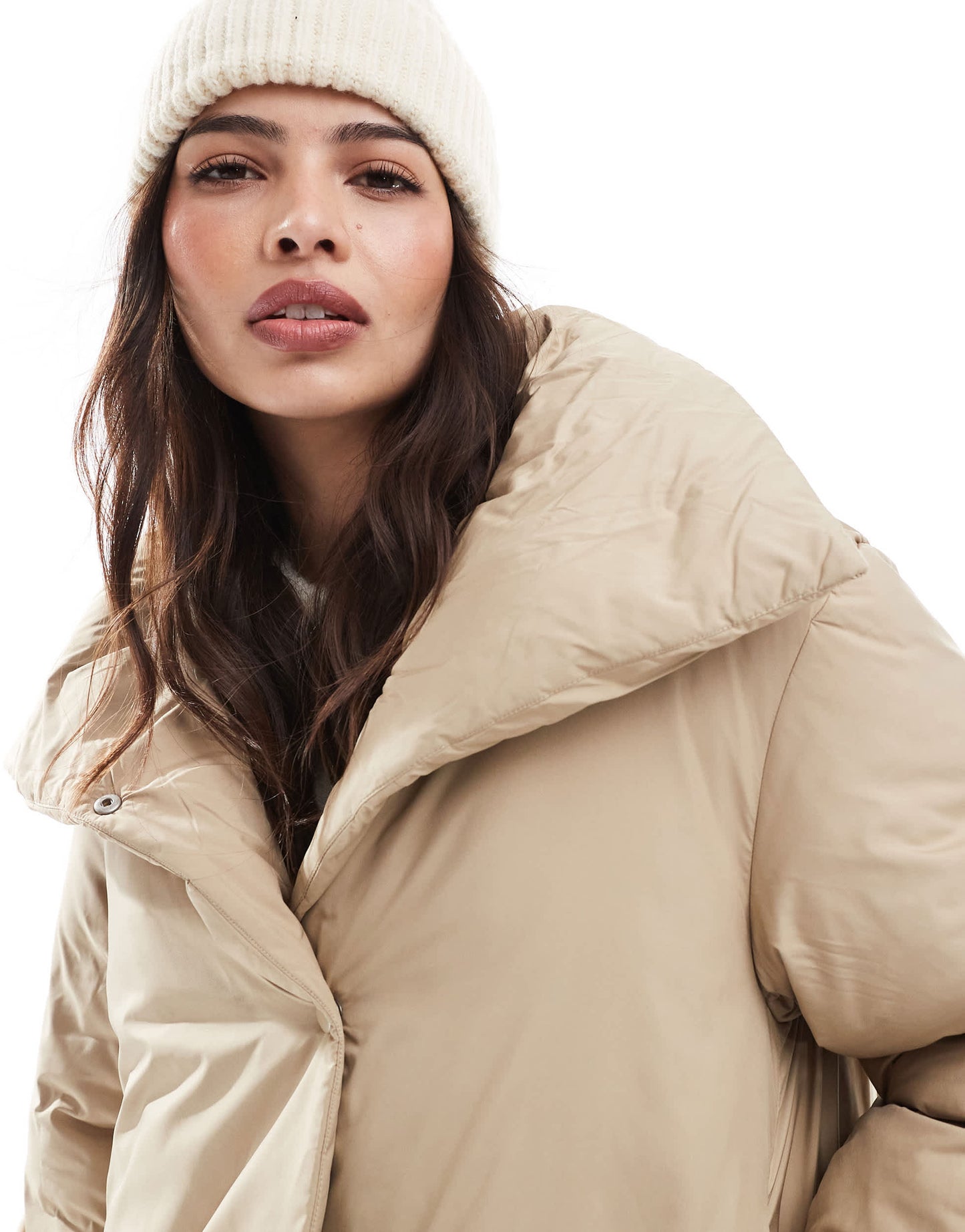 Vero Moda short padded jacket with wide sleeves in beige