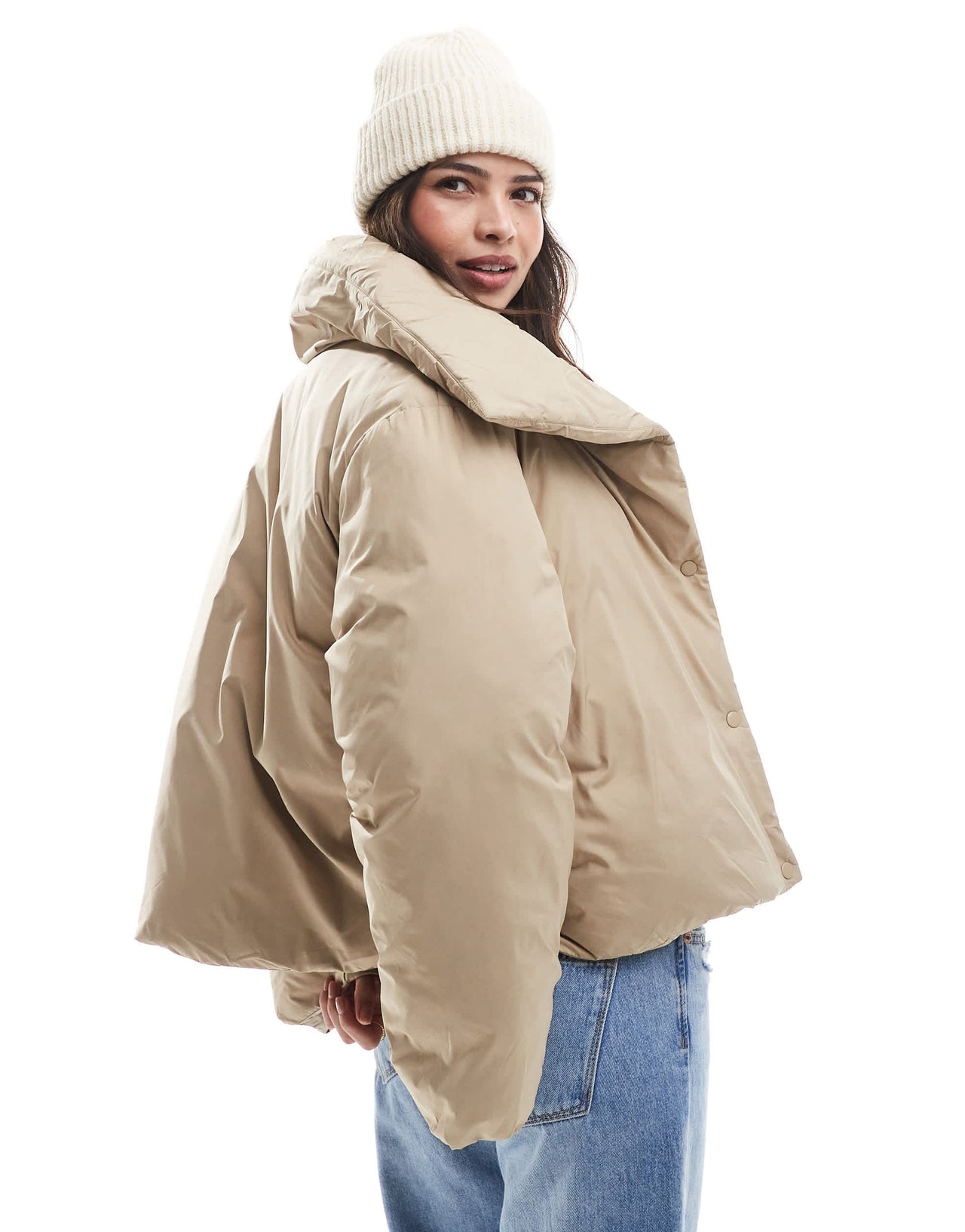 Vero Moda short padded jacket with wide sleeves in beige