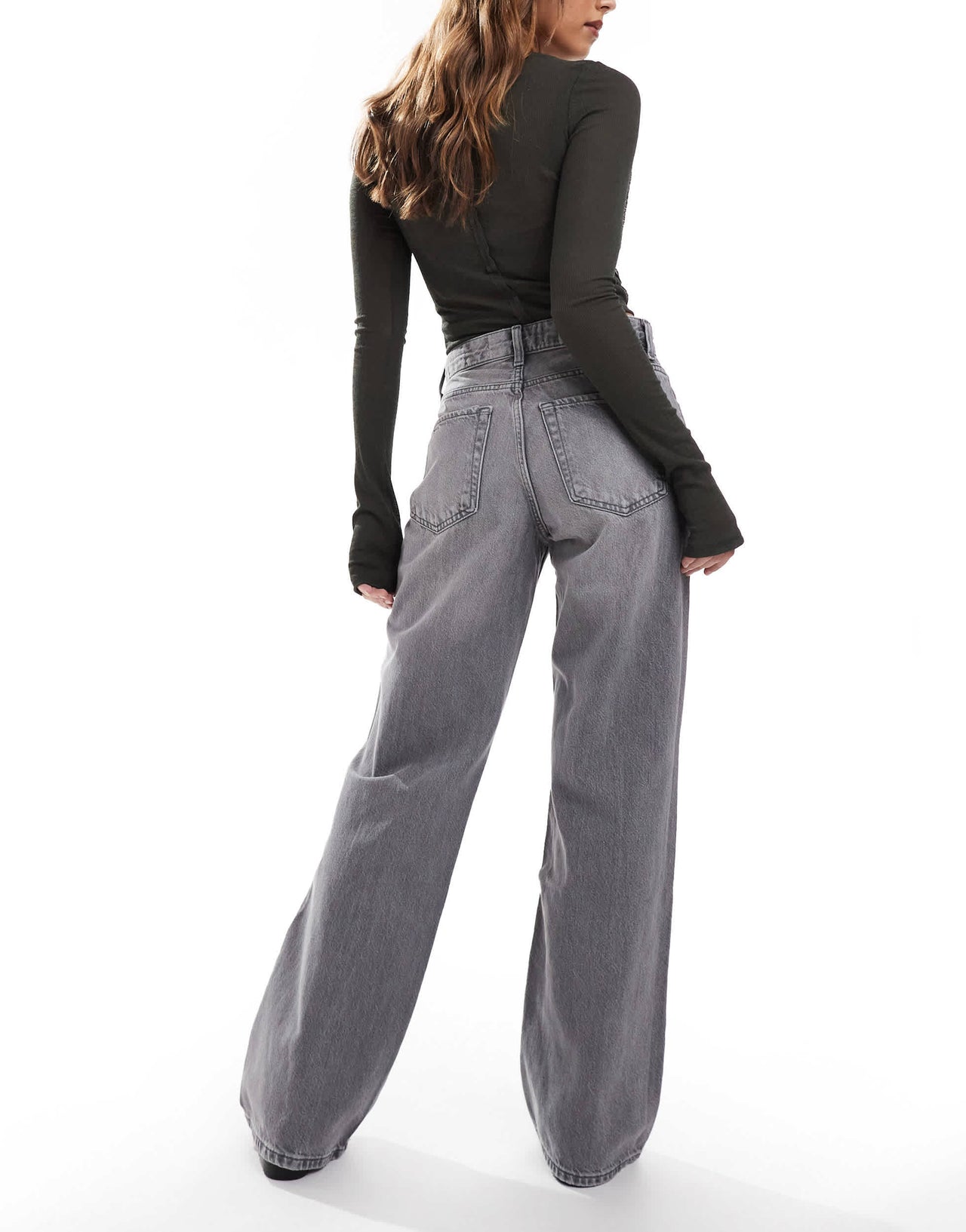Bershka high waisted 90s wide leg jeans in washed grey