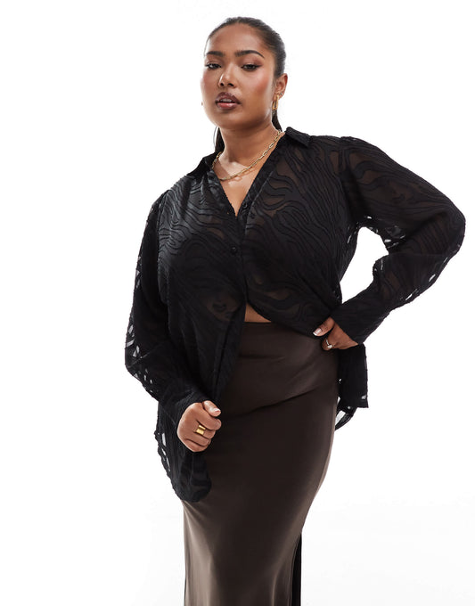 Yours sheer burnout shirt in black