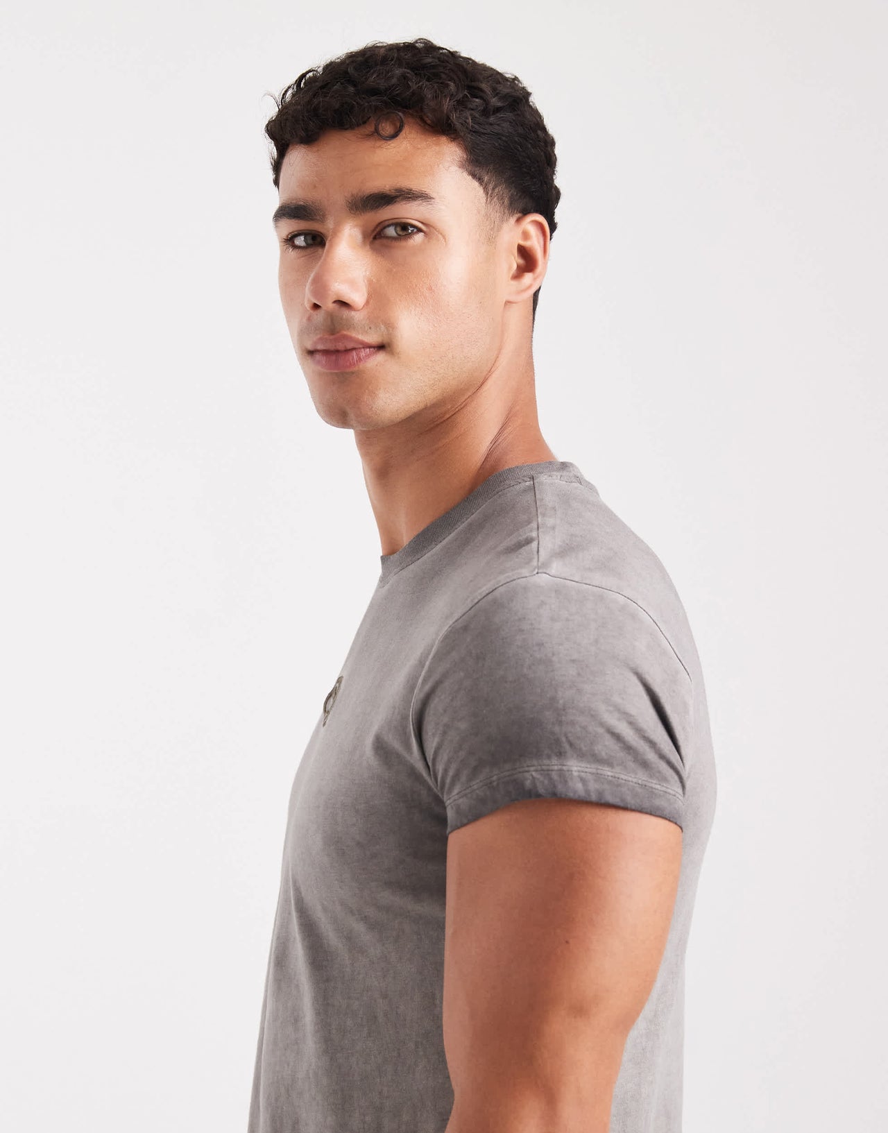 Bershka chest embroidered washed t-shirt in charcoal