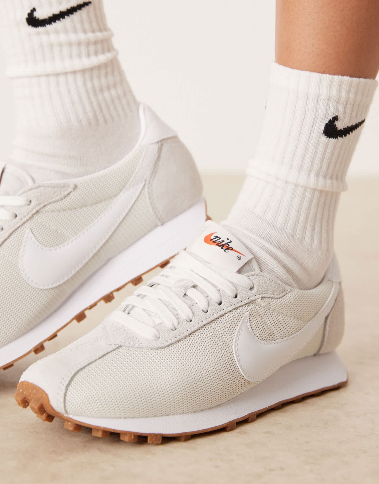 Nike LD-1000 trainers in off-white and white