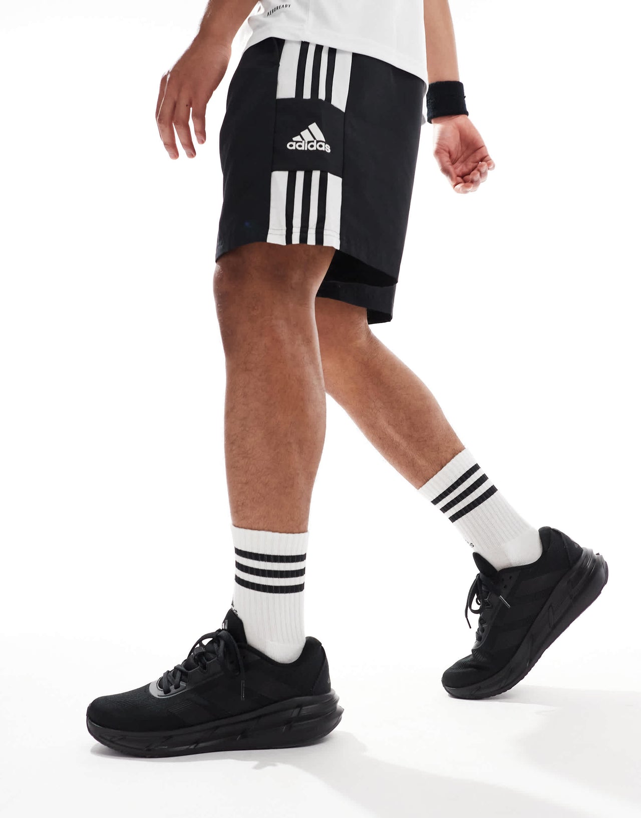 adidas Running Questar 3 trainers in black