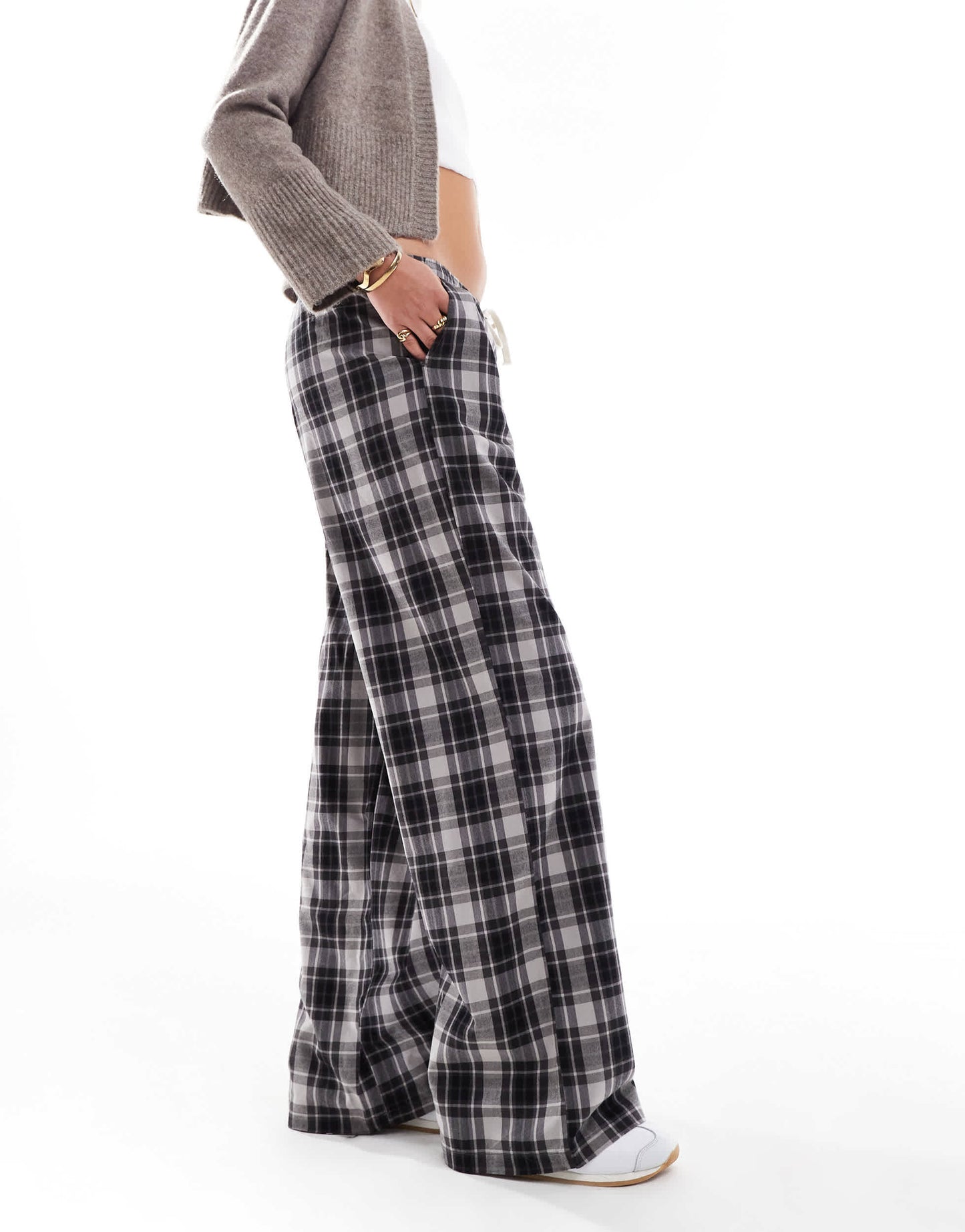 Stradivarius elasticated waist trouser in grey check