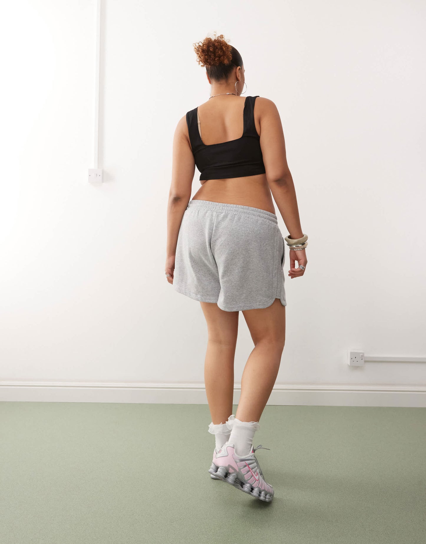 Noisy May Curve elasticated waist shorts in light grey