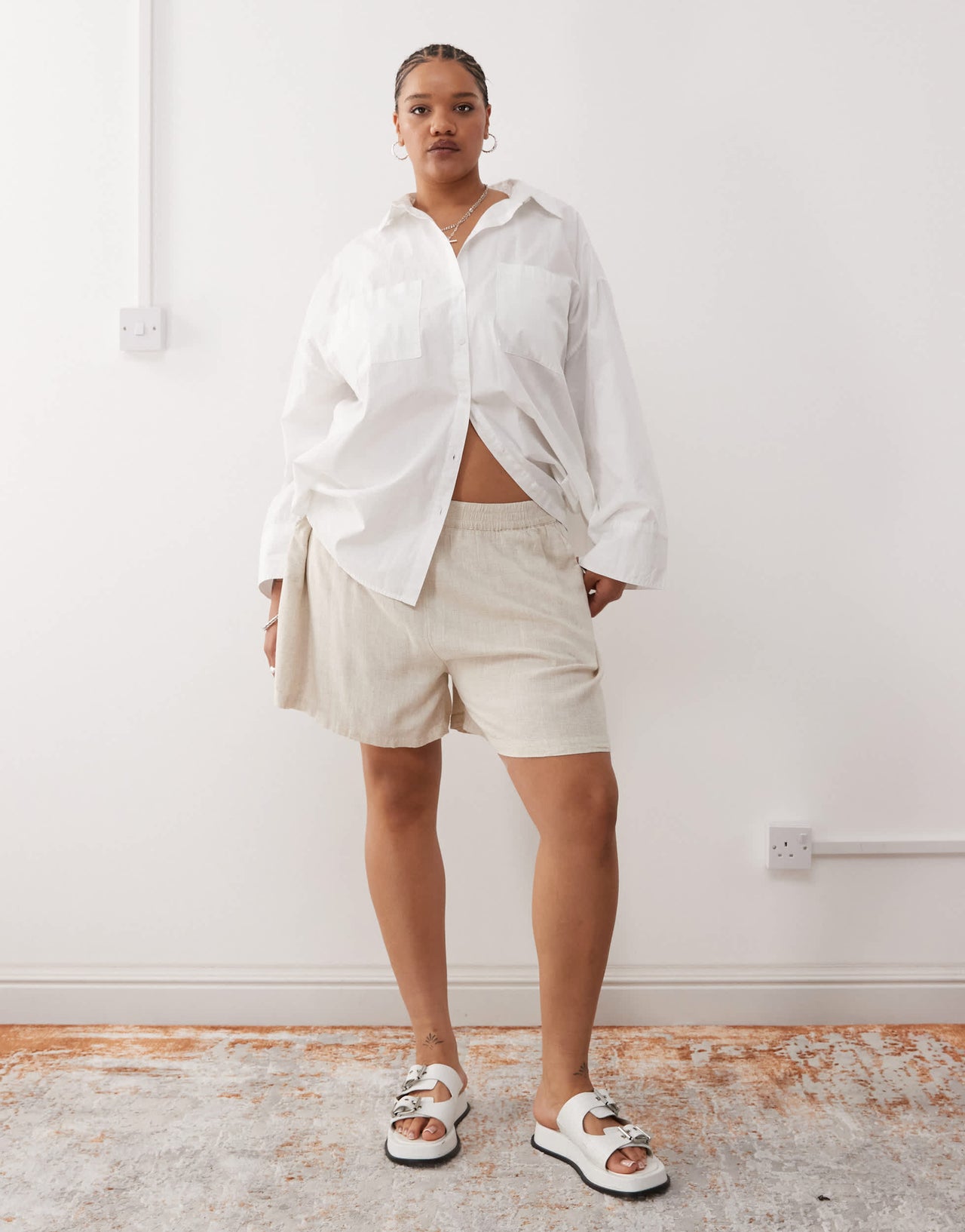 Noisy May Curve linen mix short in oatmeal