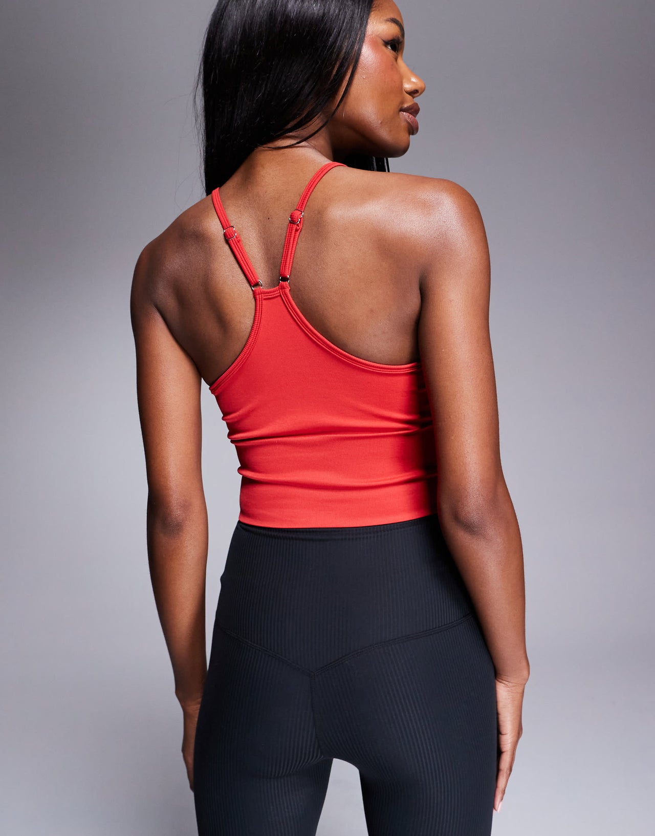 4505 seamless spaghetti strap yoga cami in cherry red