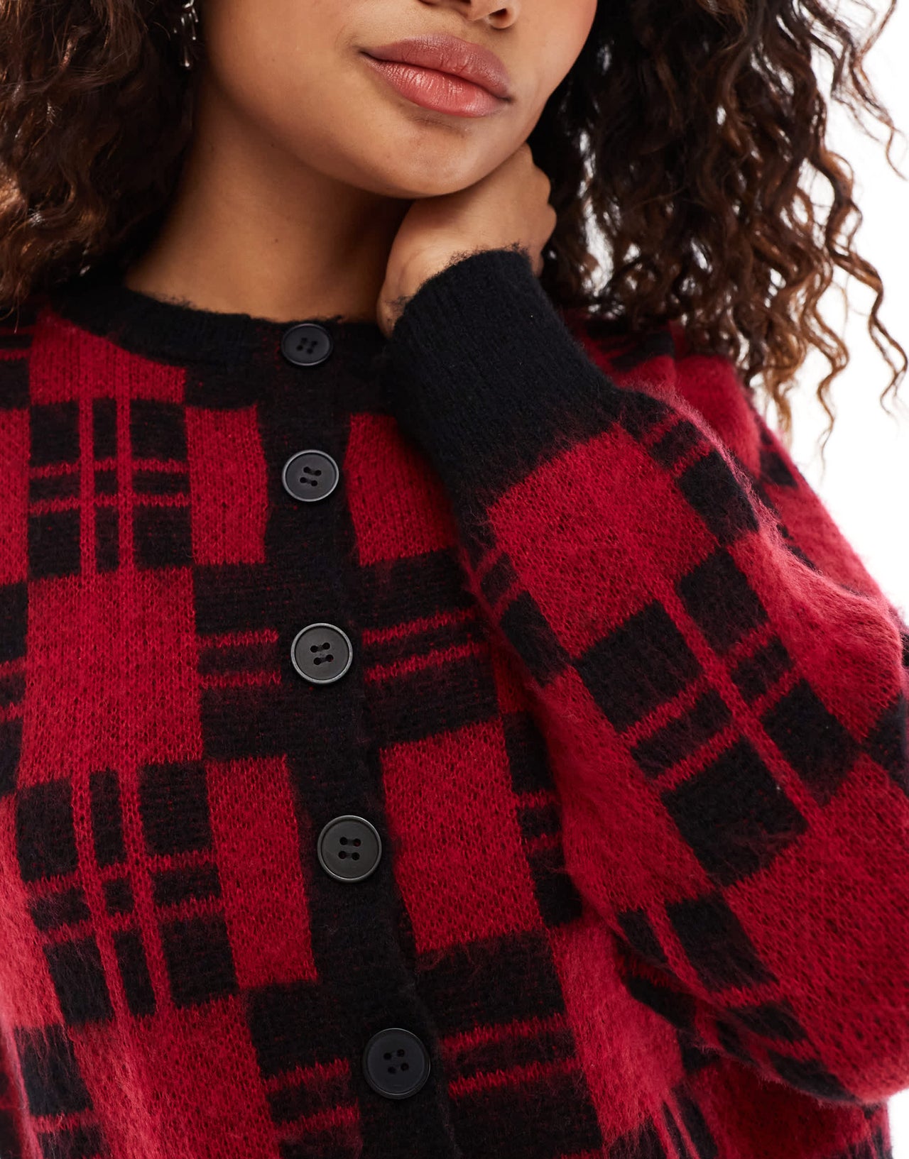 Motel anzio crew neck cardigan in black and red