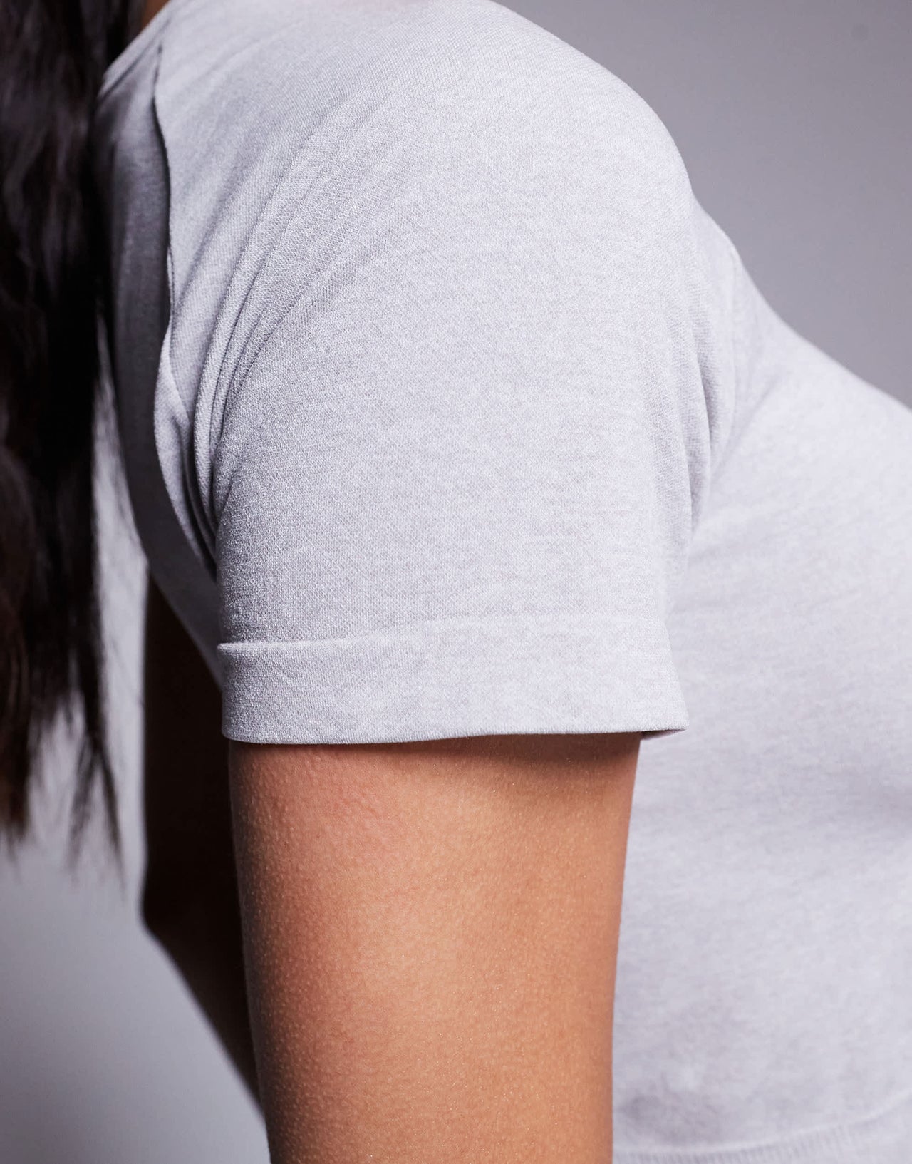 4505 seamless contour cropped baby t-shirt in grey marl