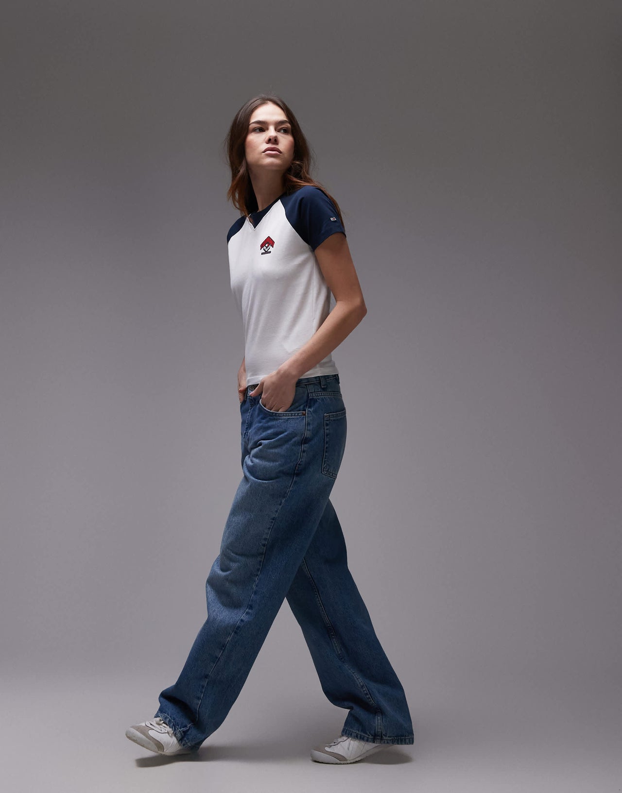 Tommy Jeans raglan t-shirt in white and navy