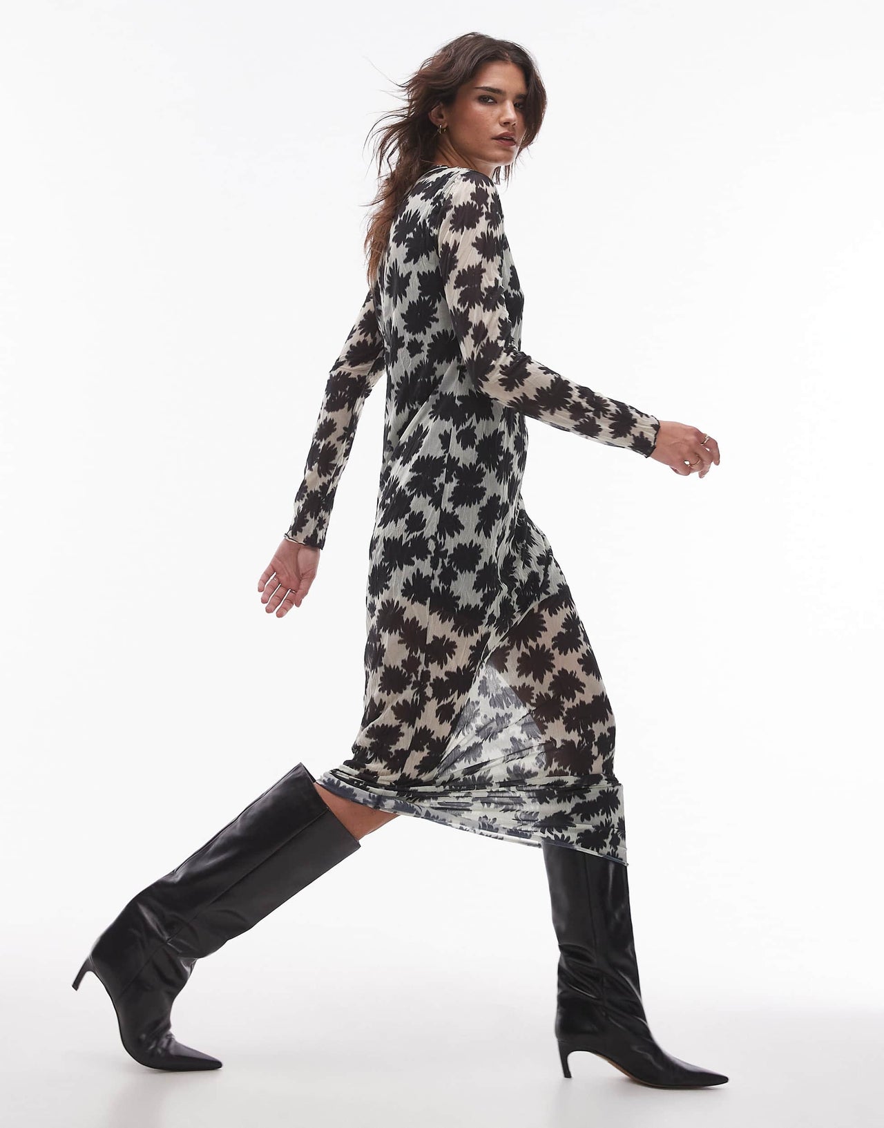 Topshop crinkle floral midaxi dress in mono