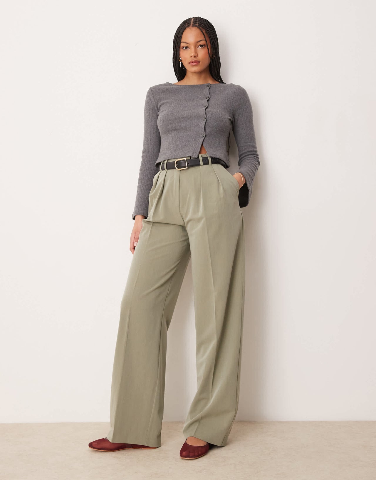 ASOS DESIGN Tall tailored wide leg trousers with pleat detail in pistachio