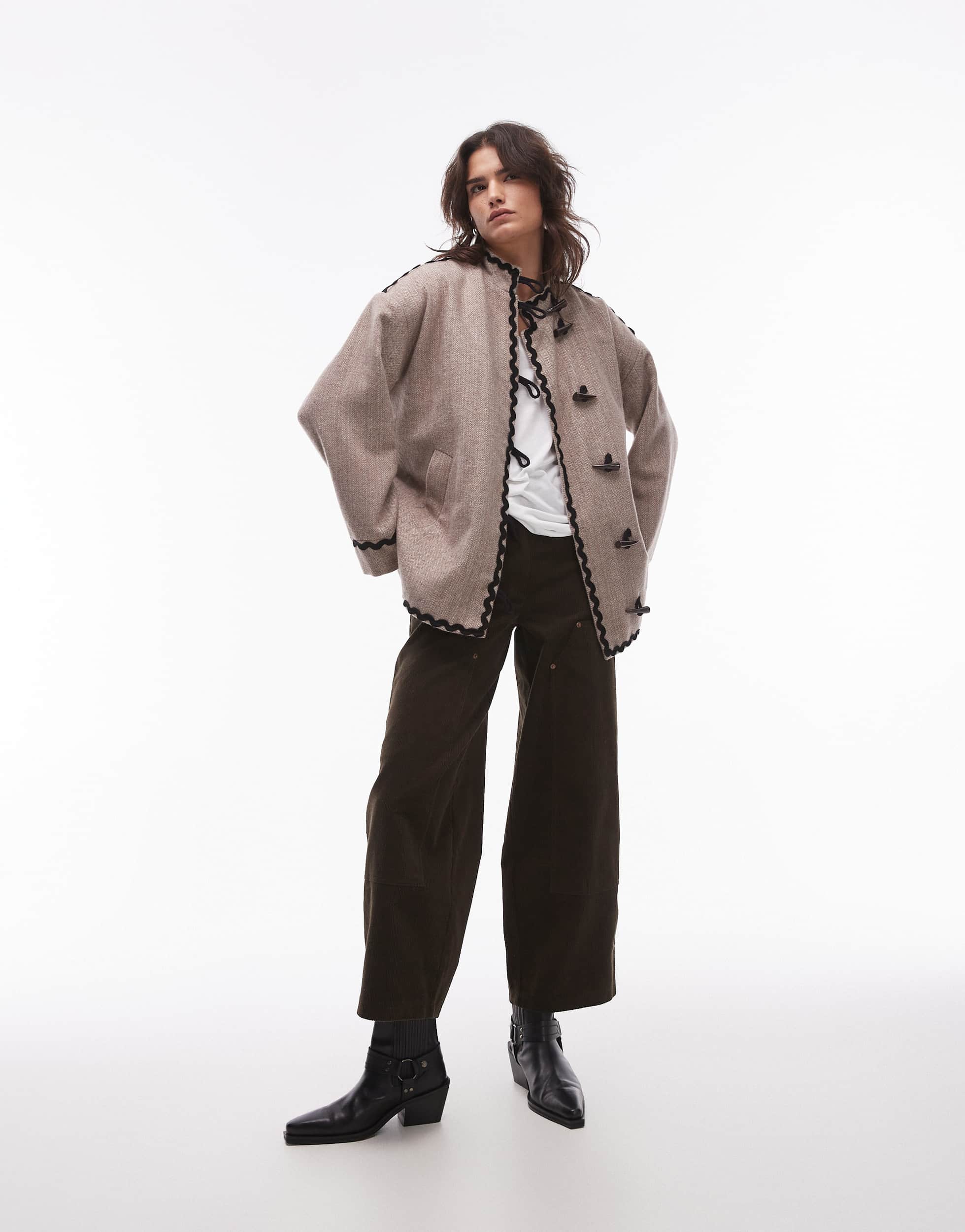 Resume blanket stitch toggle button jacket in sand