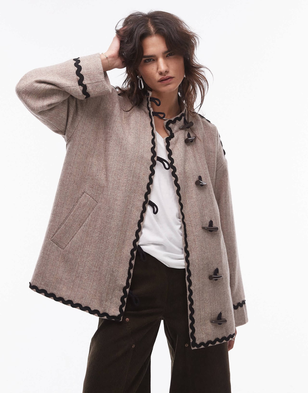 Resume blanket stitch toggle button jacket in sand