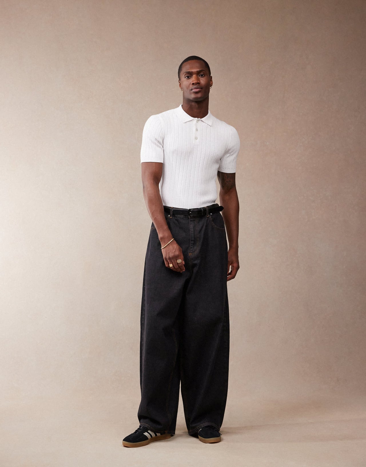 ASOS DESIGN muscle fit knitted rib polo t-shirt in white