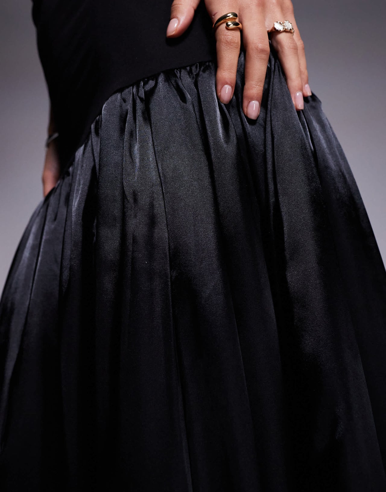 Amy Lynn Alexa satin shoulder tie maxi dress in black