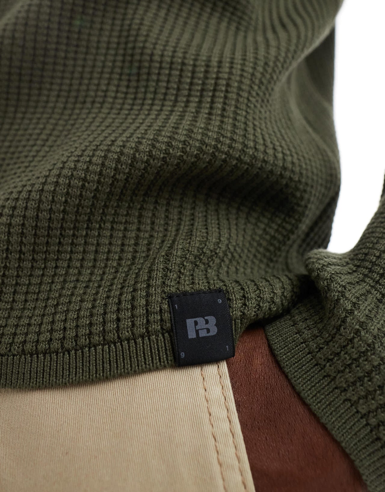 Pull&Bear ribbed knitted jumper in khaki
