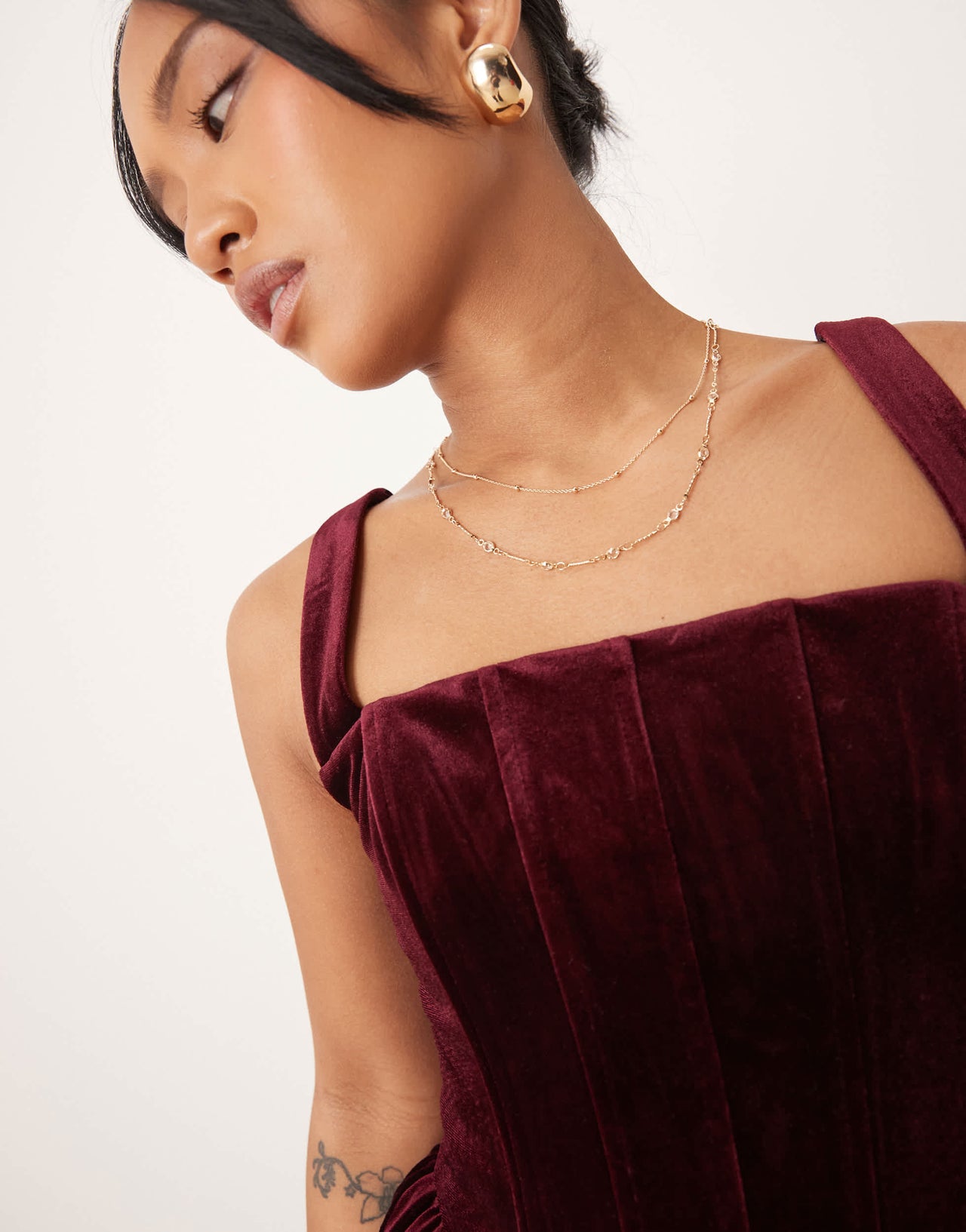 Forever New Petite structured hem mini dress in red