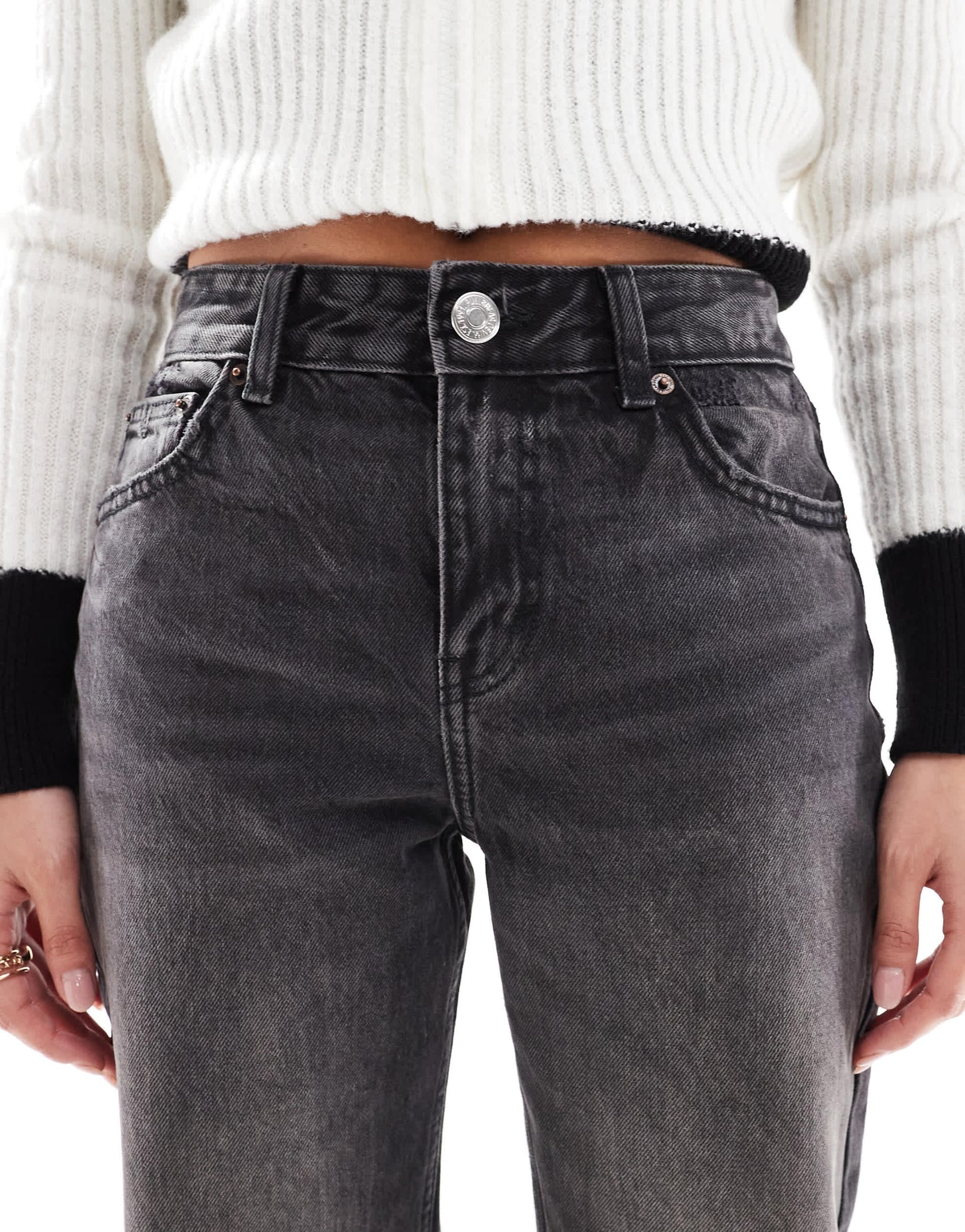Pull&Bear Petite mid rise straight leg jeans in black