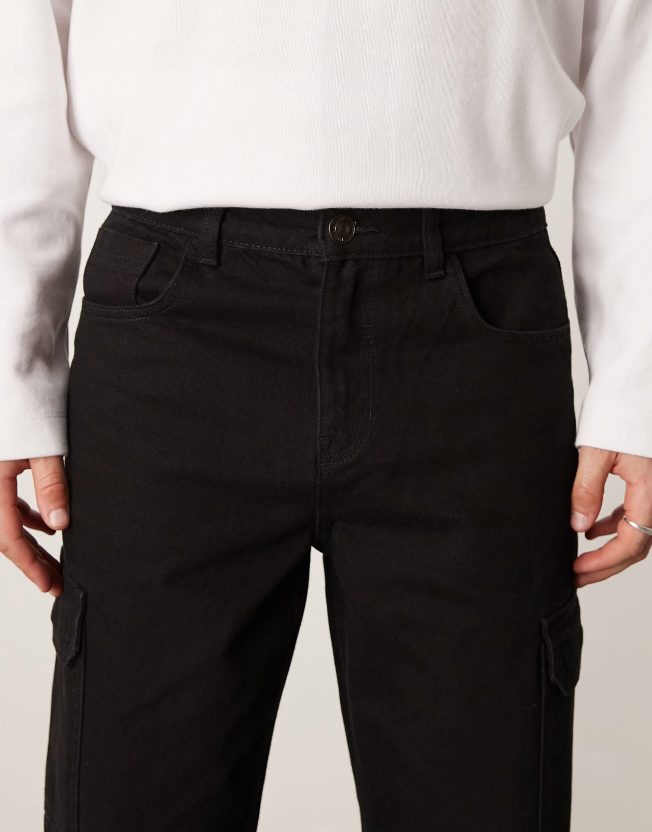New Look cargo pocket jeans in black