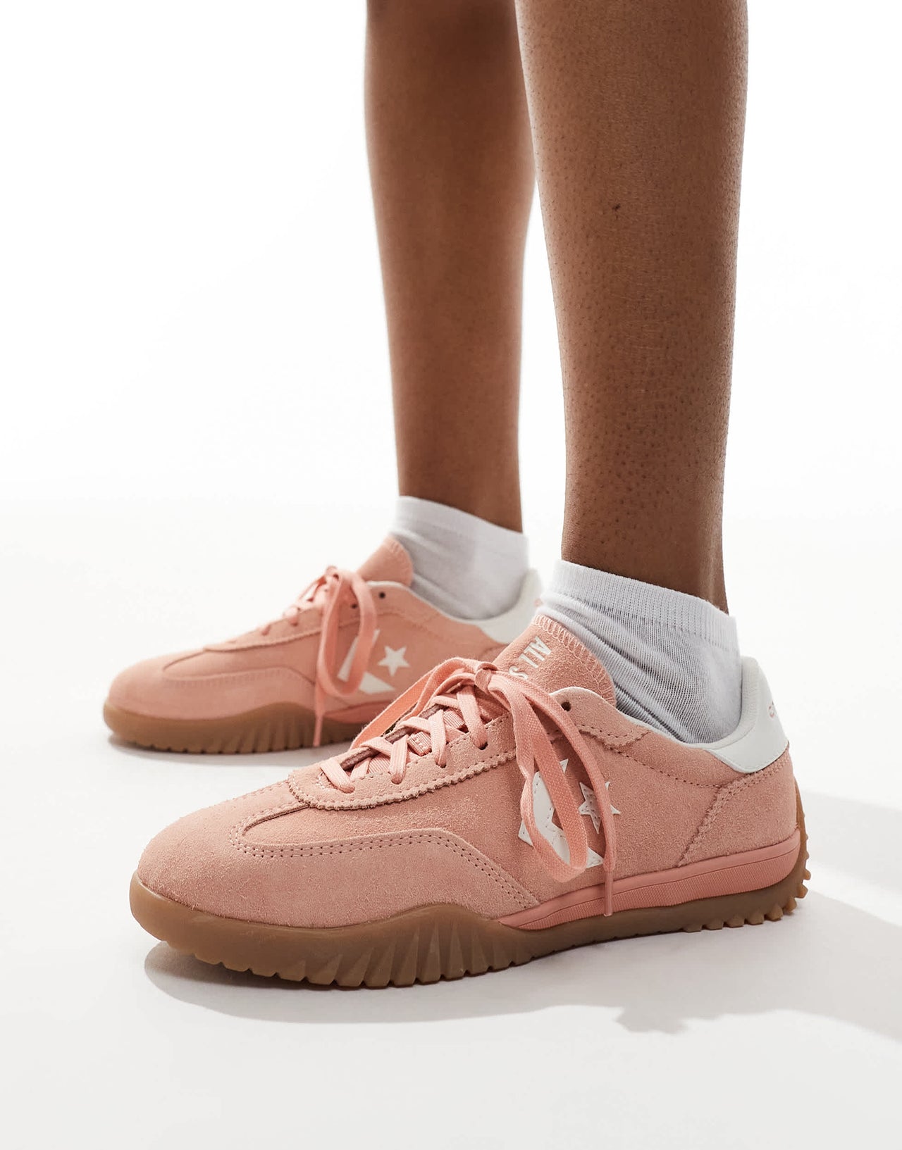 Converse Run Star trainers in pink