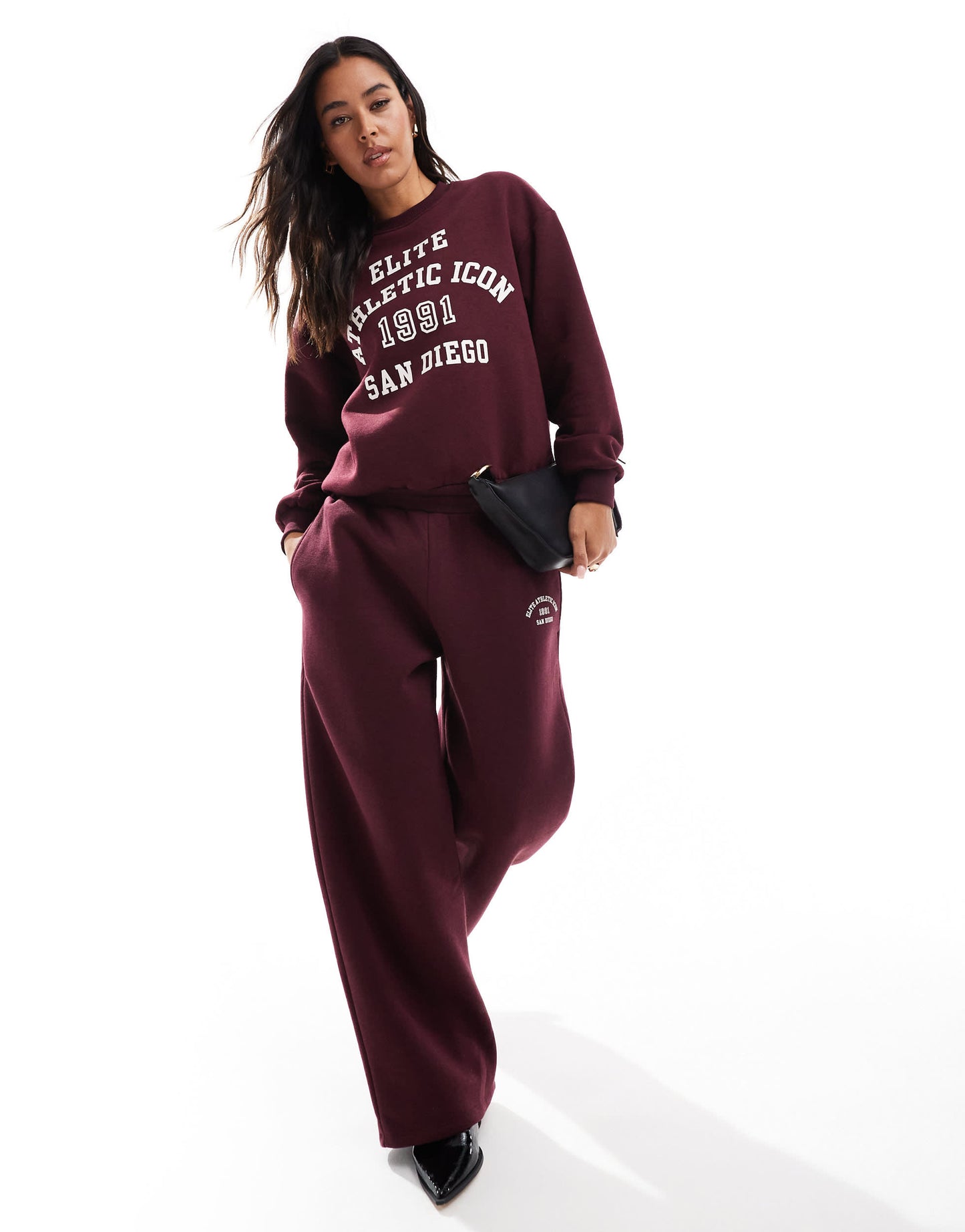 Pull&Bear San Diego graphic co-ord sweat in burgundy