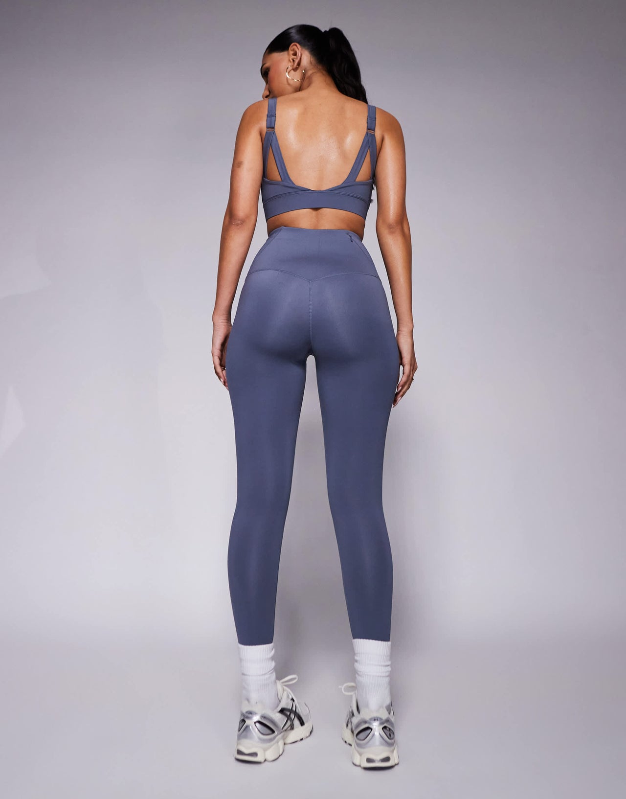 4505 running high waist legging with zip phone pocket in cornflower