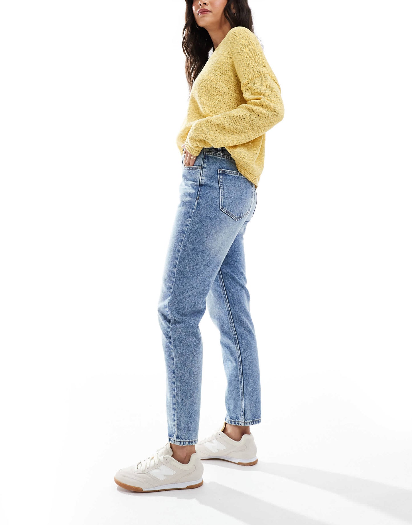 Pull&Bear high waisted mom jean in blue