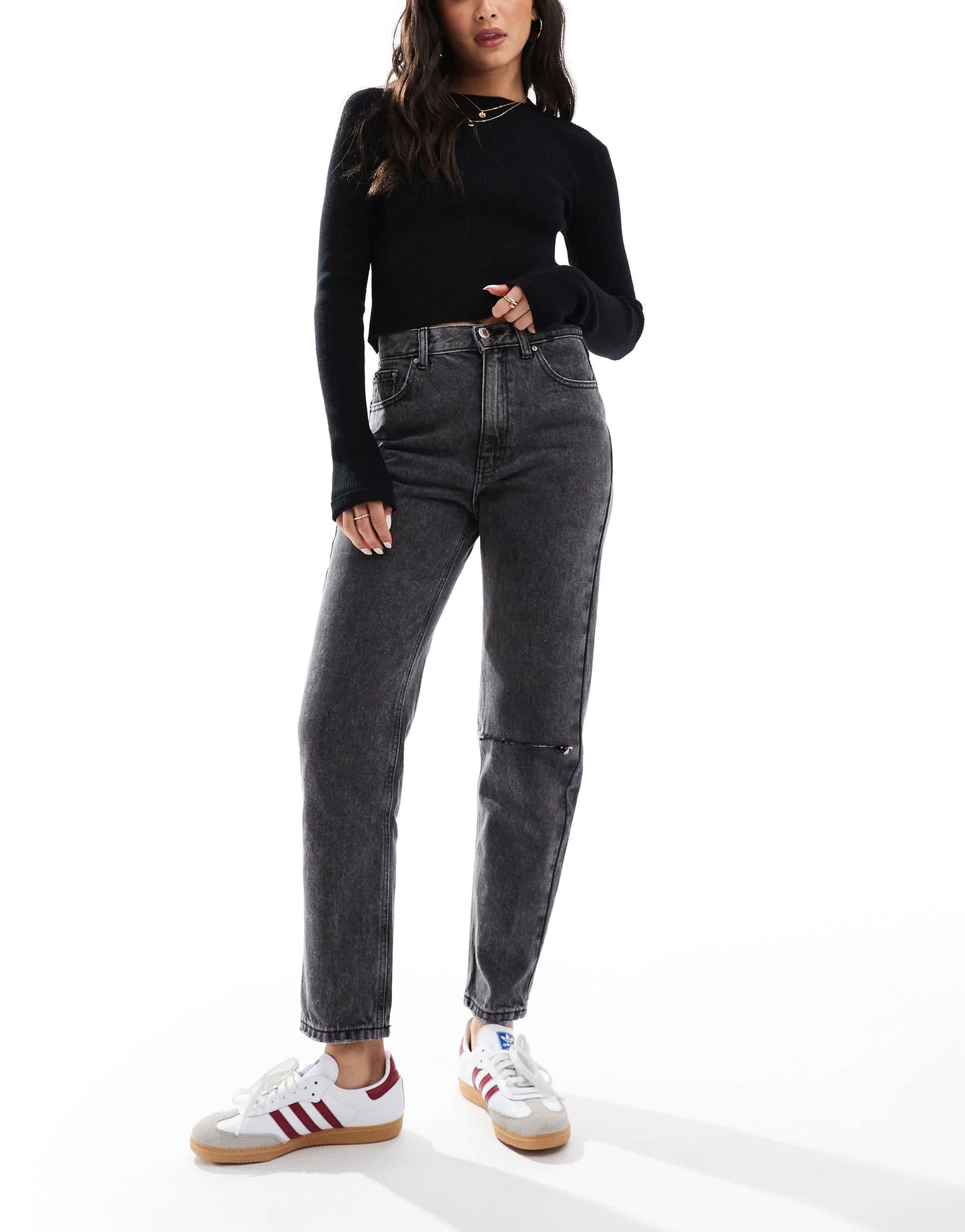 Pull&Bear knee rip mom jean in washed grey