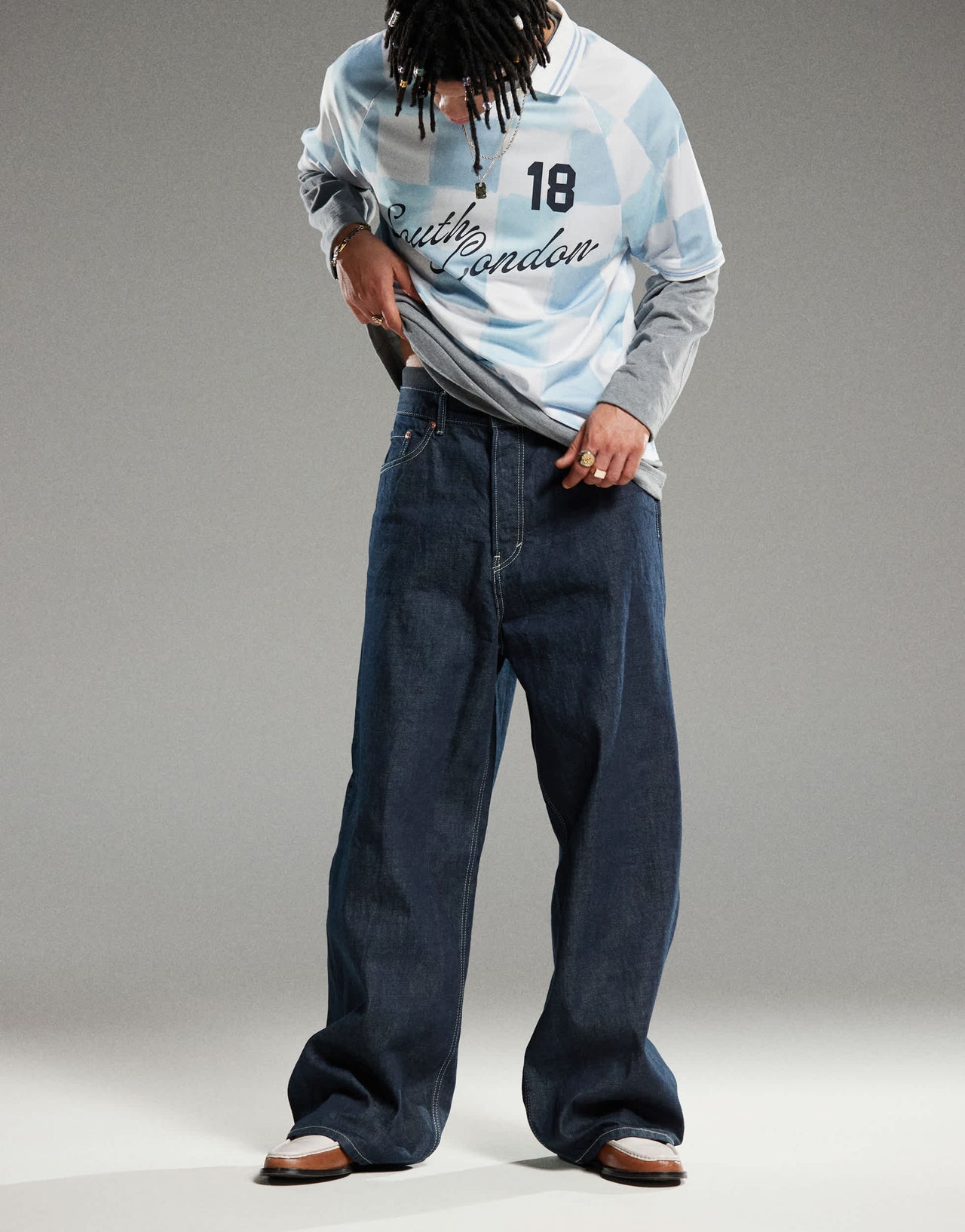 Weekday Astro Unisex low rise loose fit baggy jeans in blue rinse wash