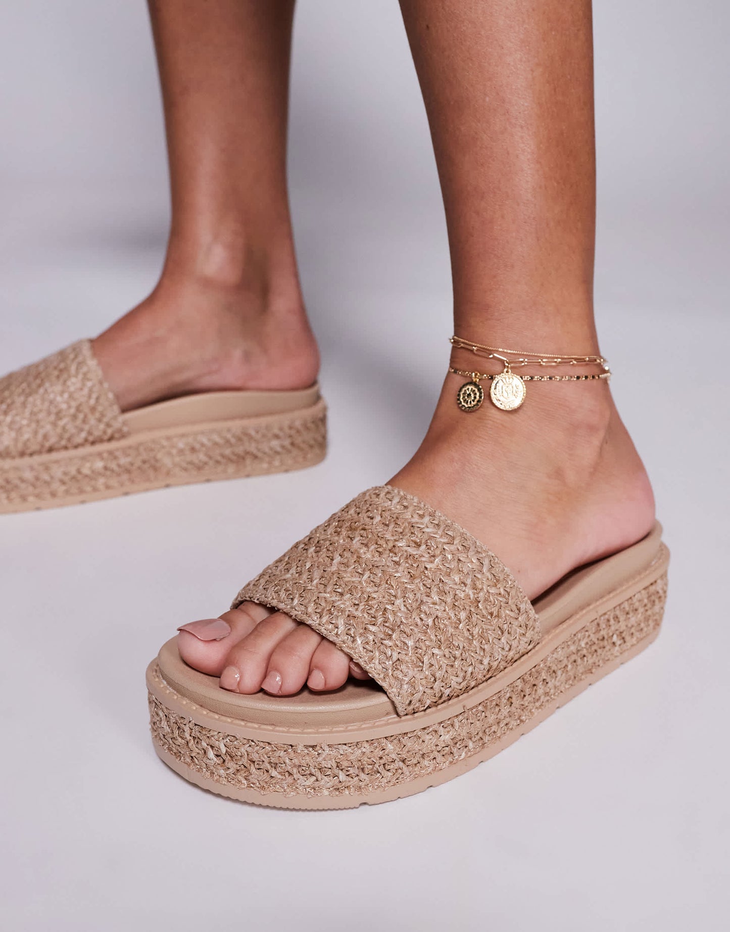 South Beach Platform Sandal in Natural Raffia