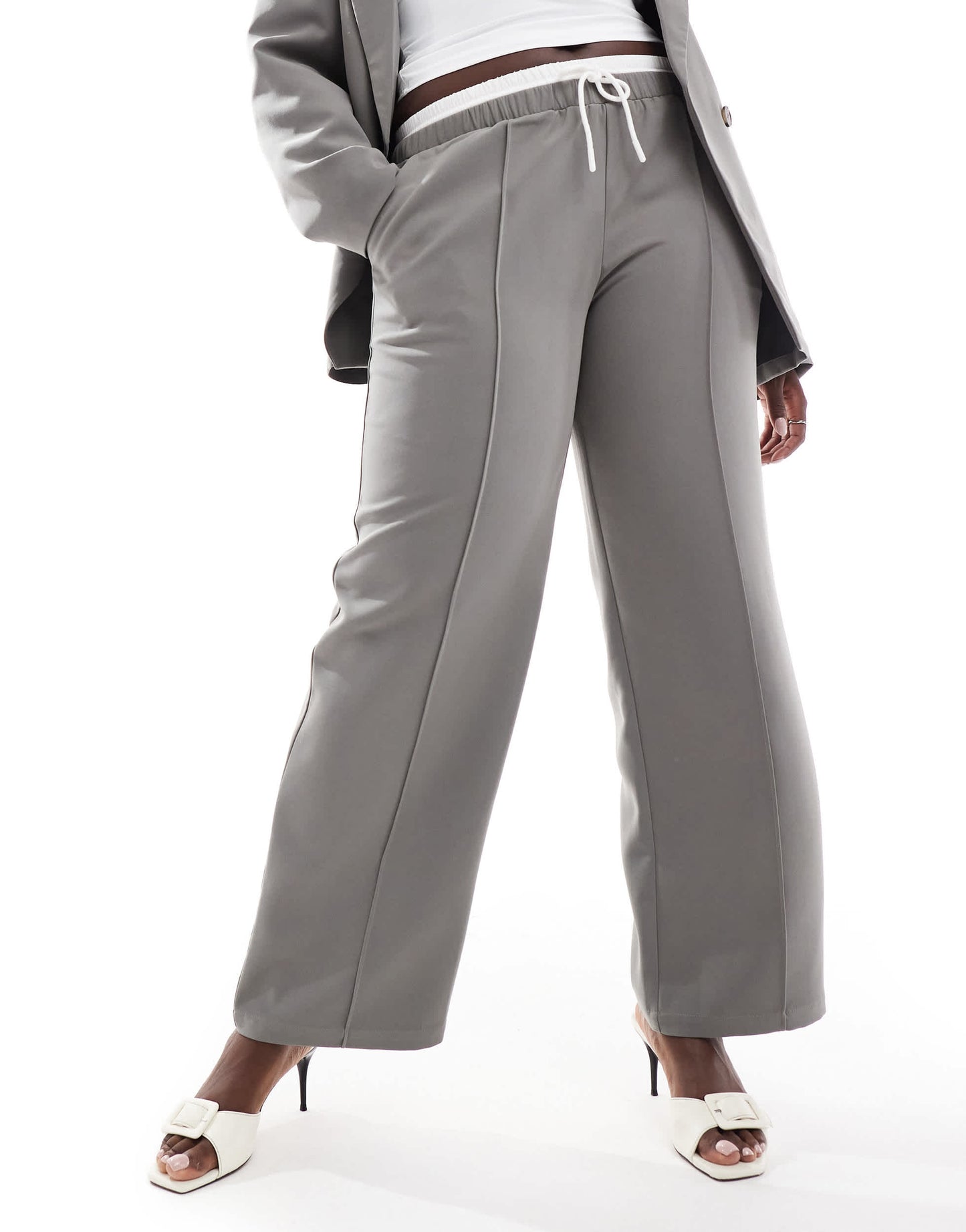 4th & Reckless Plus exclusive tailored straight leg drawstring contrast waistband trouser co-ord in charcoal