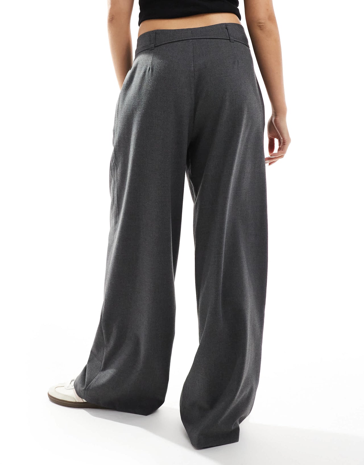 Pull&Bear wide leg tailored trousers with tie waist in charcoal