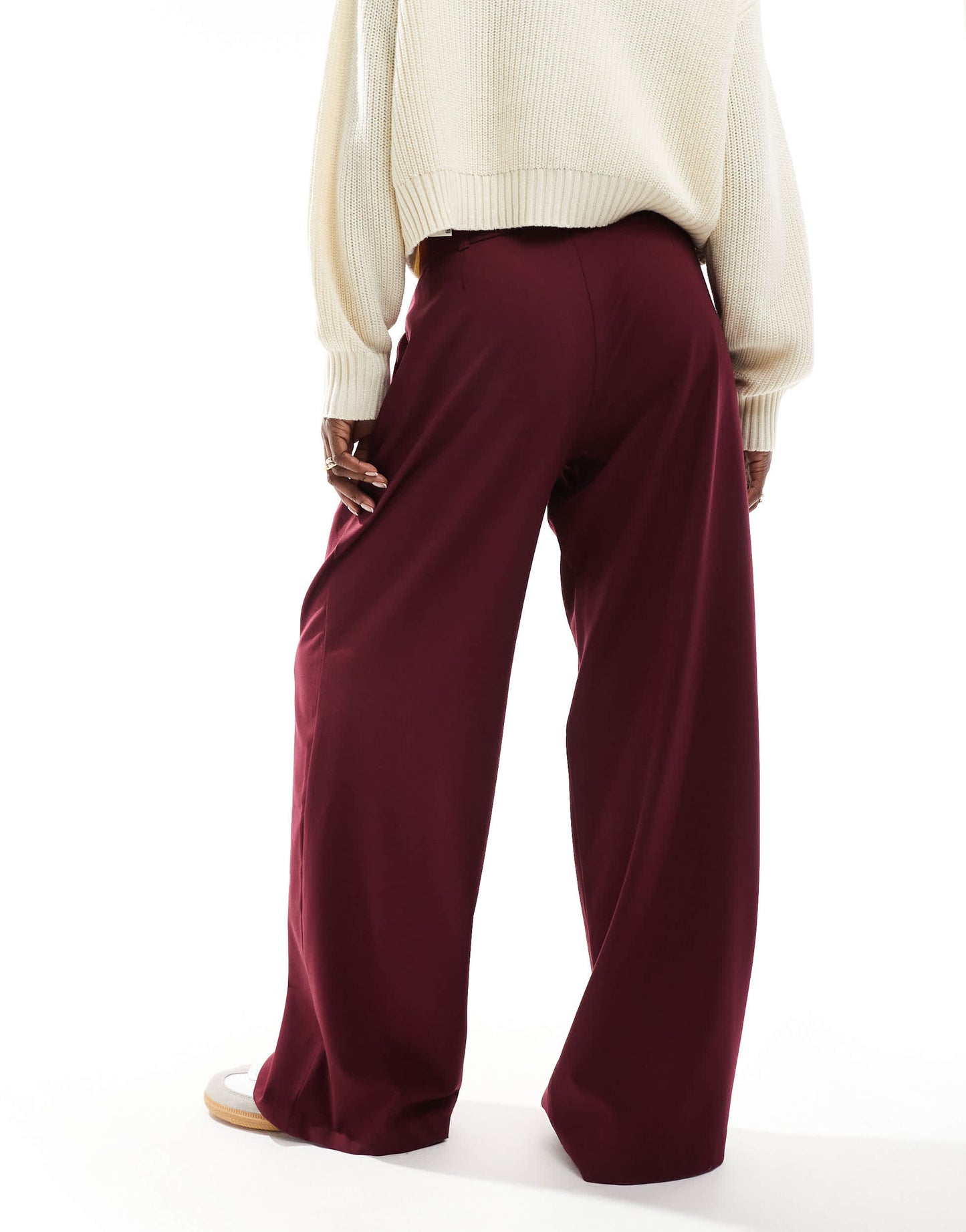 Pull&Bear wide leg tailored trousers with tie waist in burgundy
