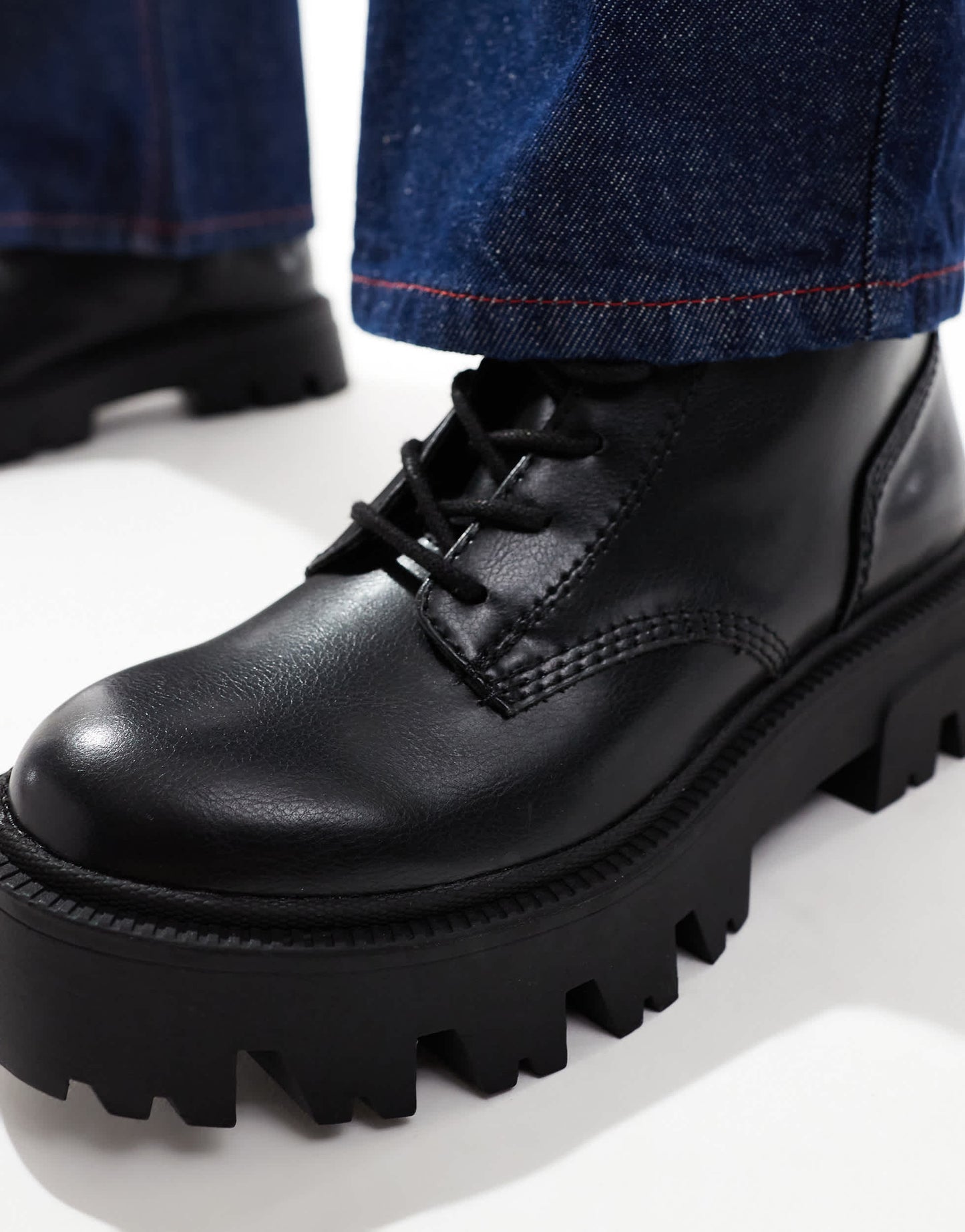 Stradivarius buckle detail chunky flat boot in black
