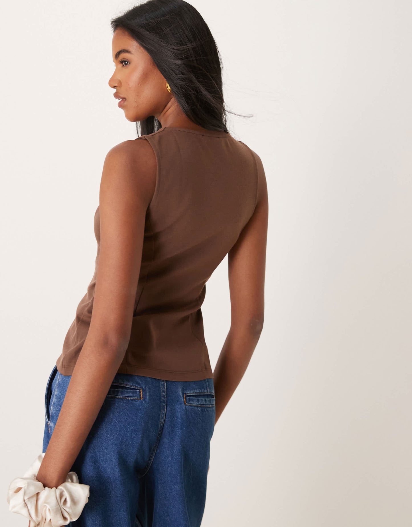 New Look crew neck button down jersey waistcoat in brown