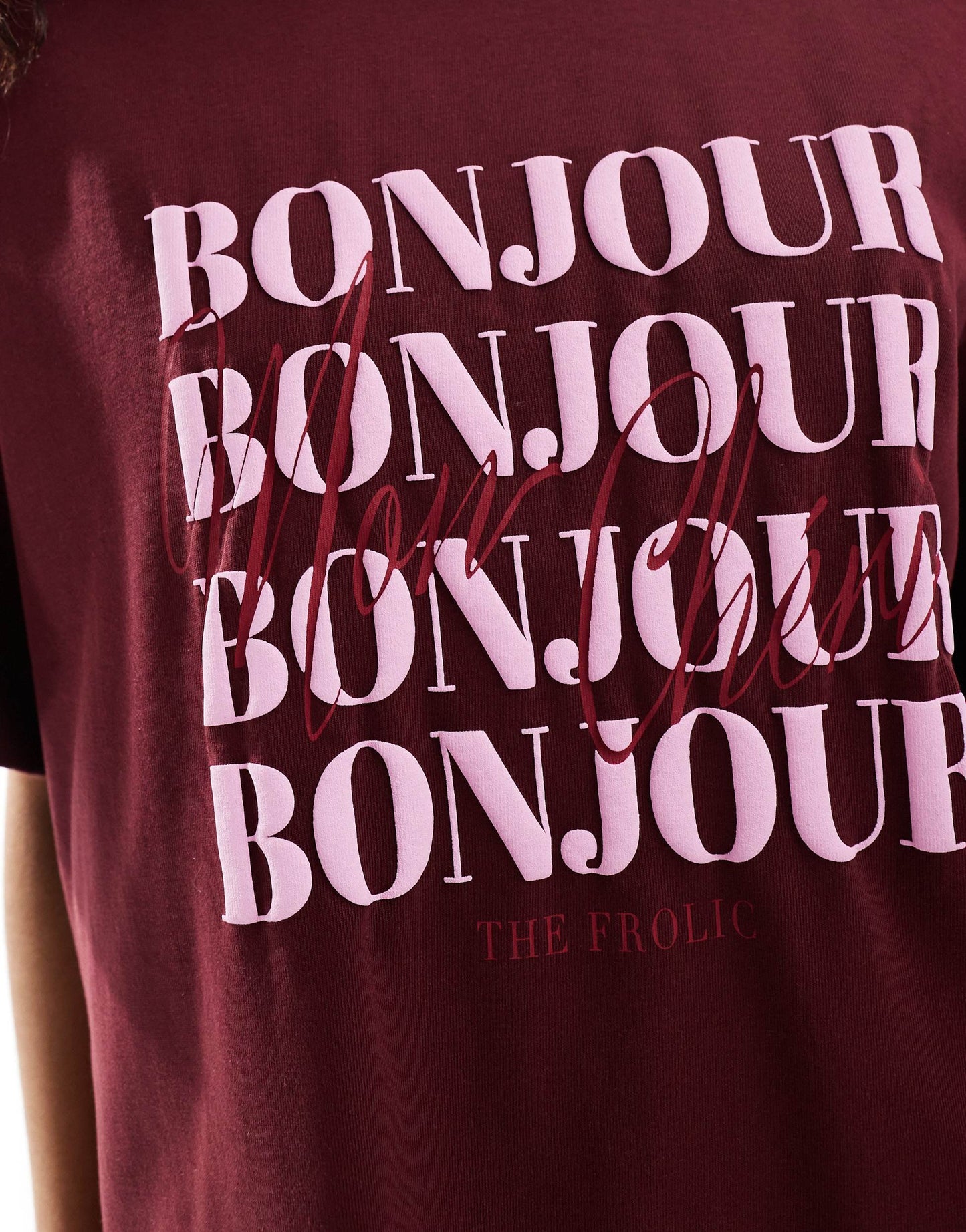 The Frolic exclusive bonjour logo oversized t-shirt in burgundy