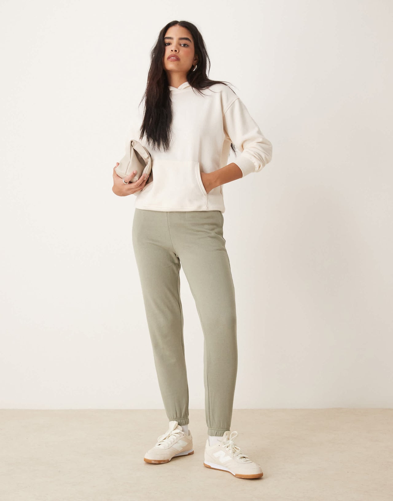 New Look cuffed joggers in khaki
