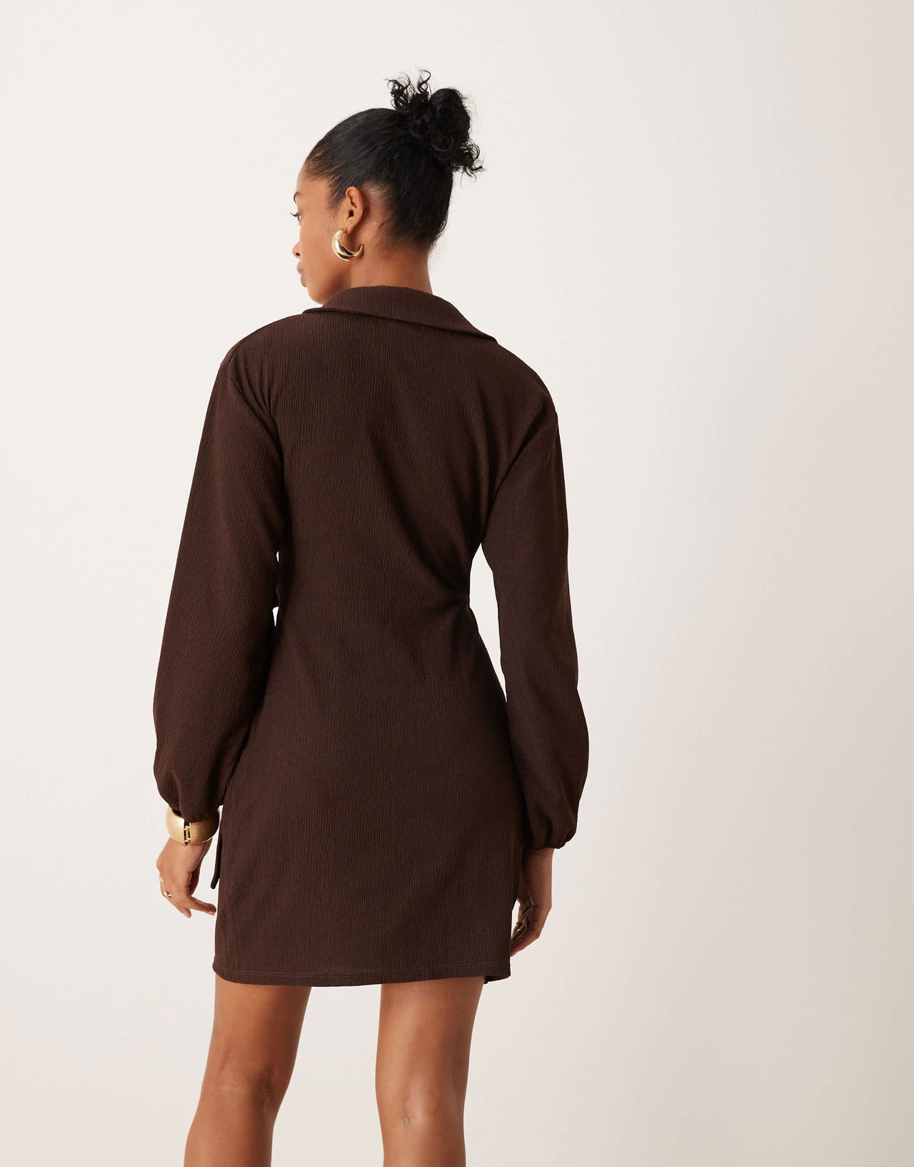 New Look wrap mini dress with collar in brown