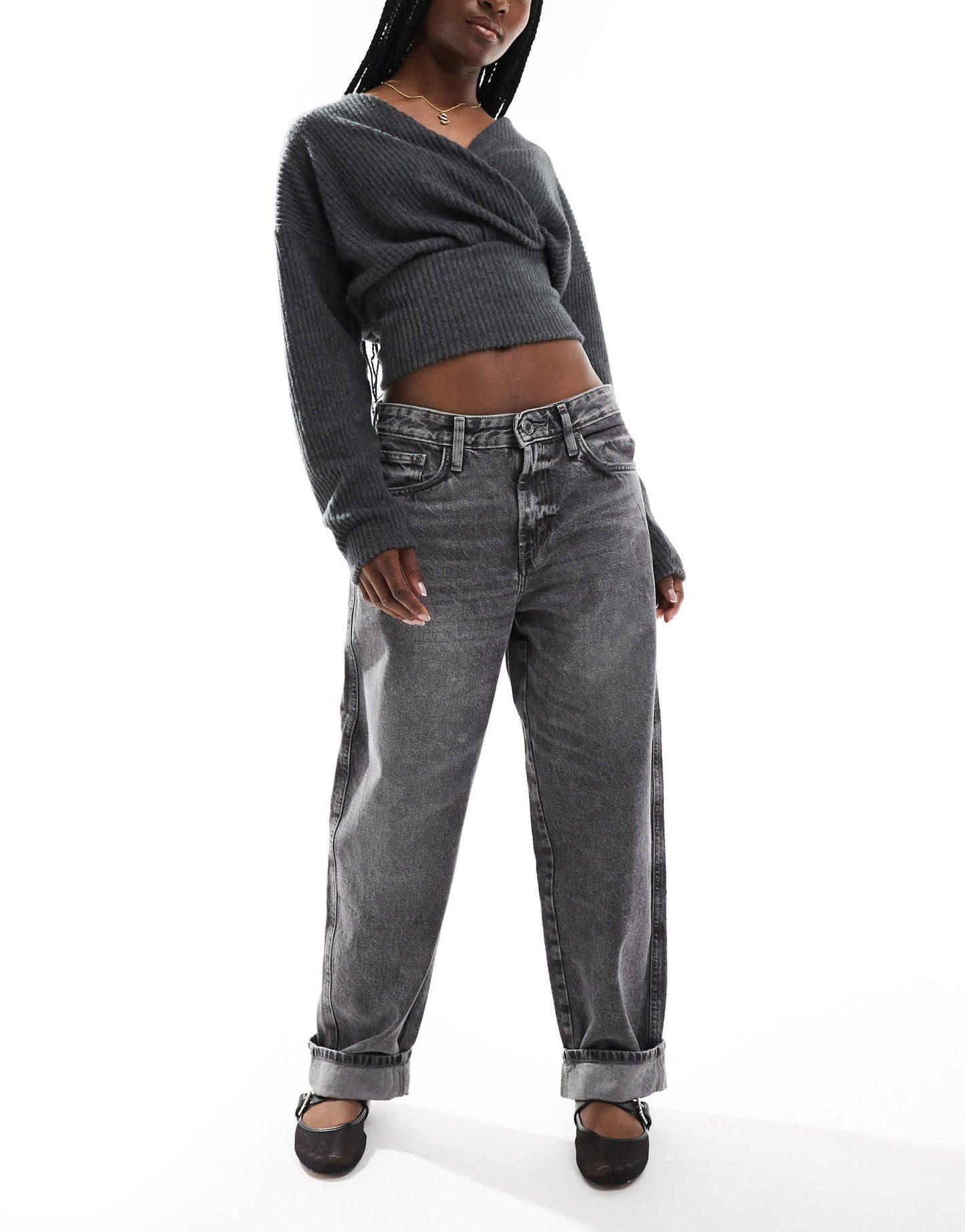 Pull&Bear mid rise barrel leg jean in washed grey