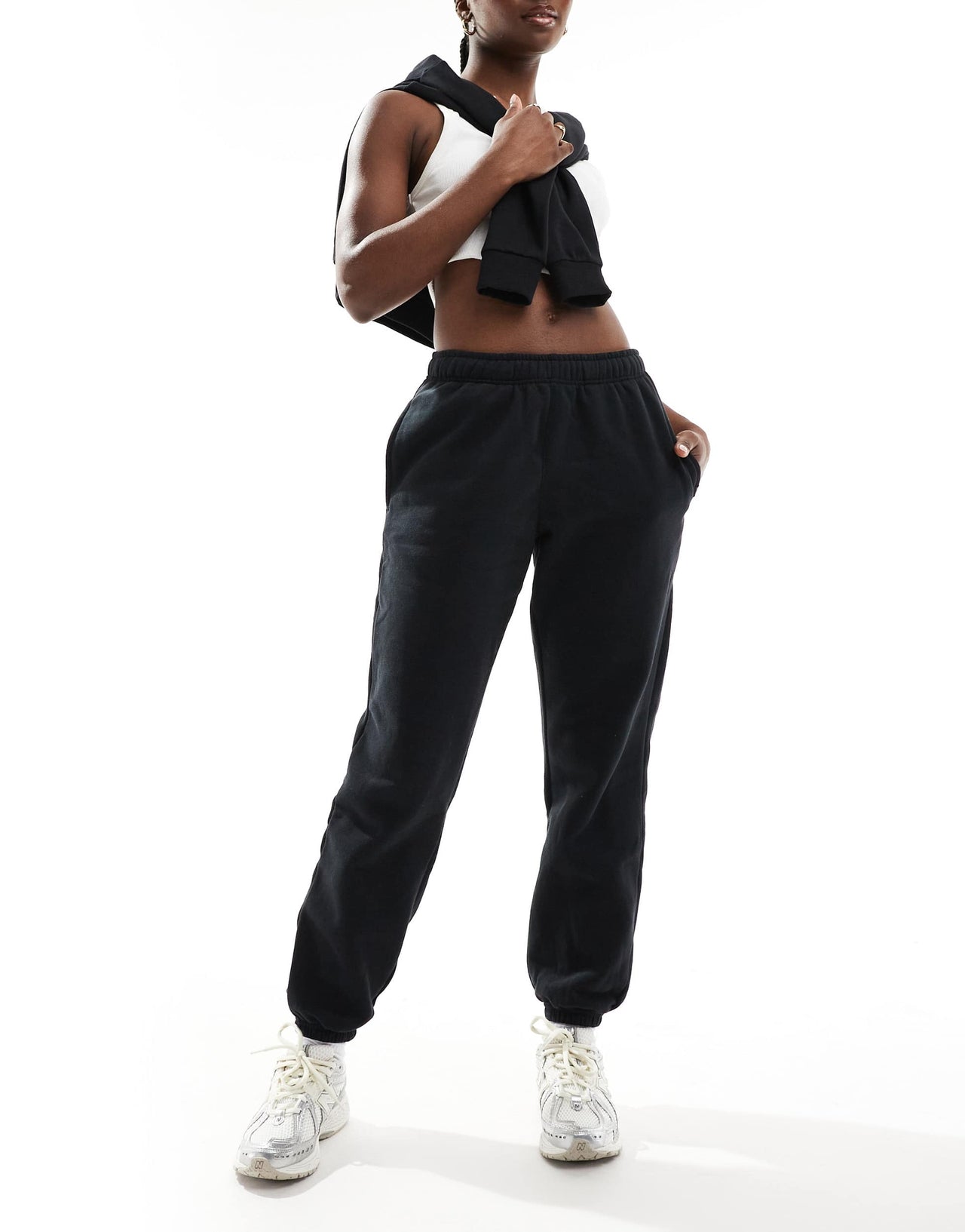 Cotton On essential sweatpants in black
