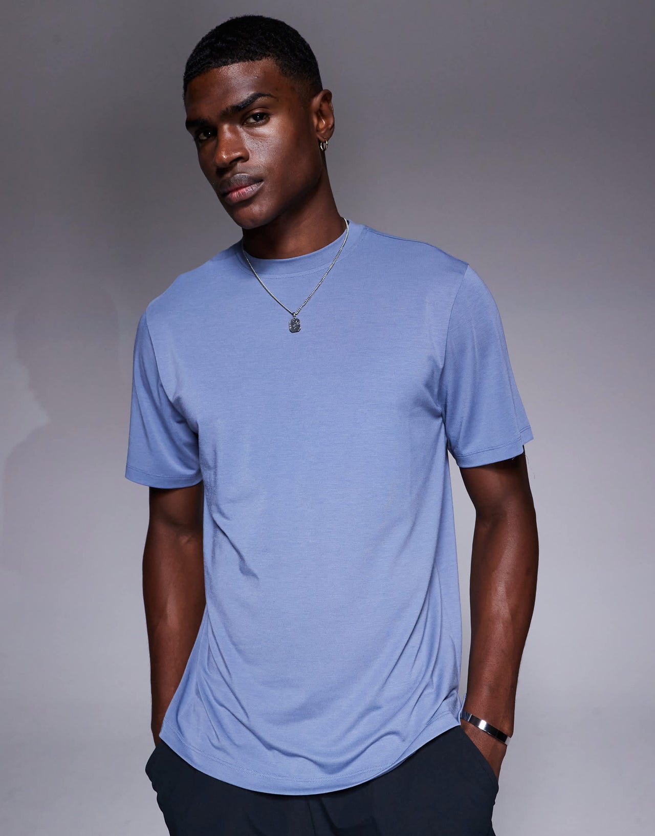 4505 quick dry performance jersey back graphic oversized running t-shirt in grey blue