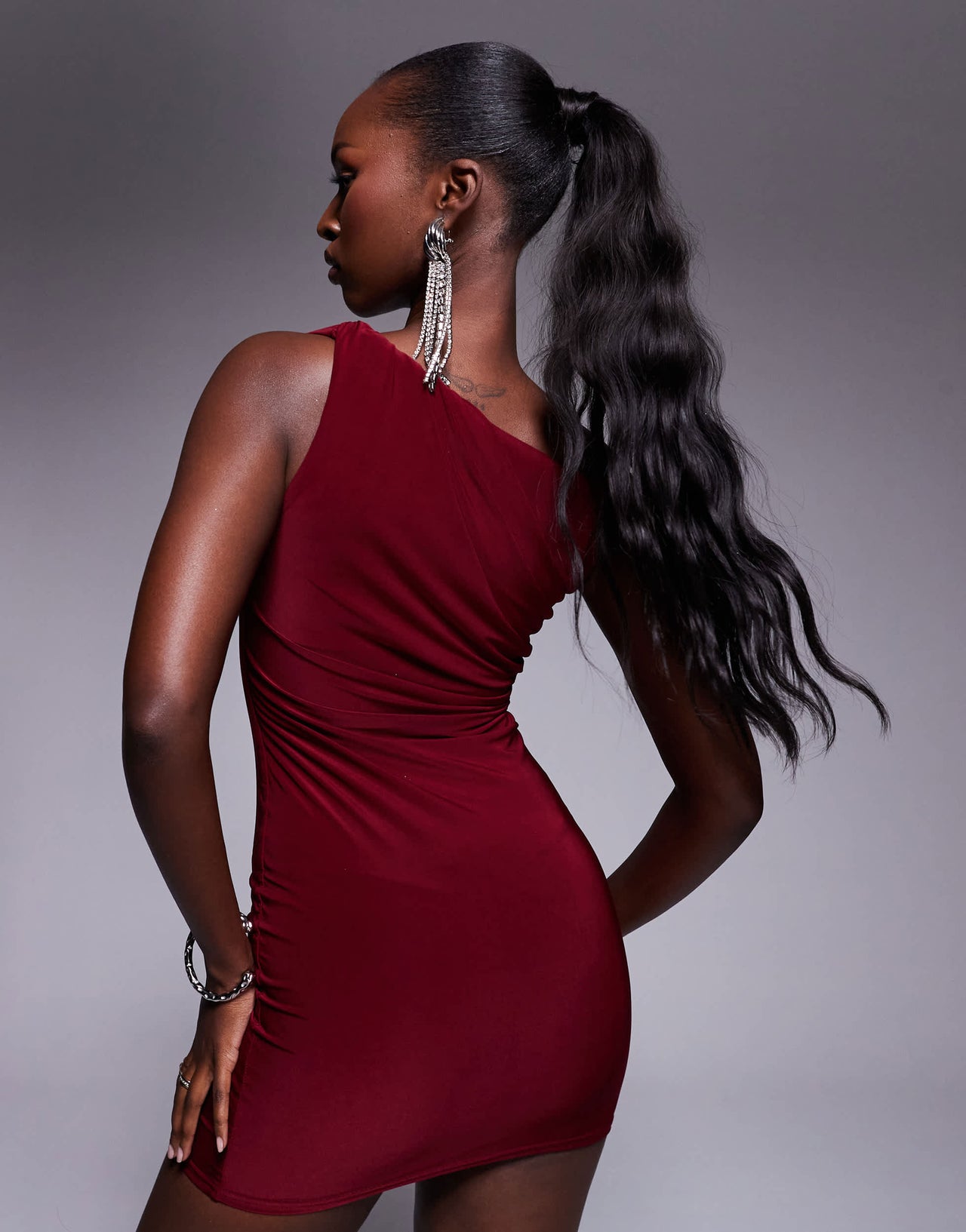 Kaiia exclusive double layered slinky twist shoulder mini dress in burgundy