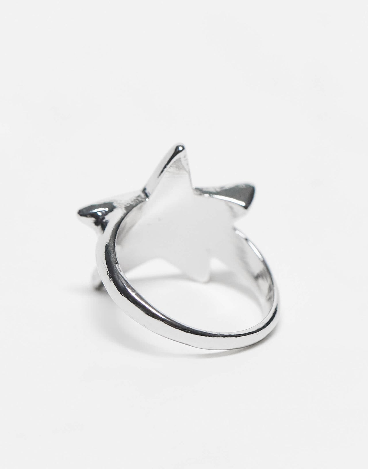 Reclaimed Vintage unisex star ring in silver