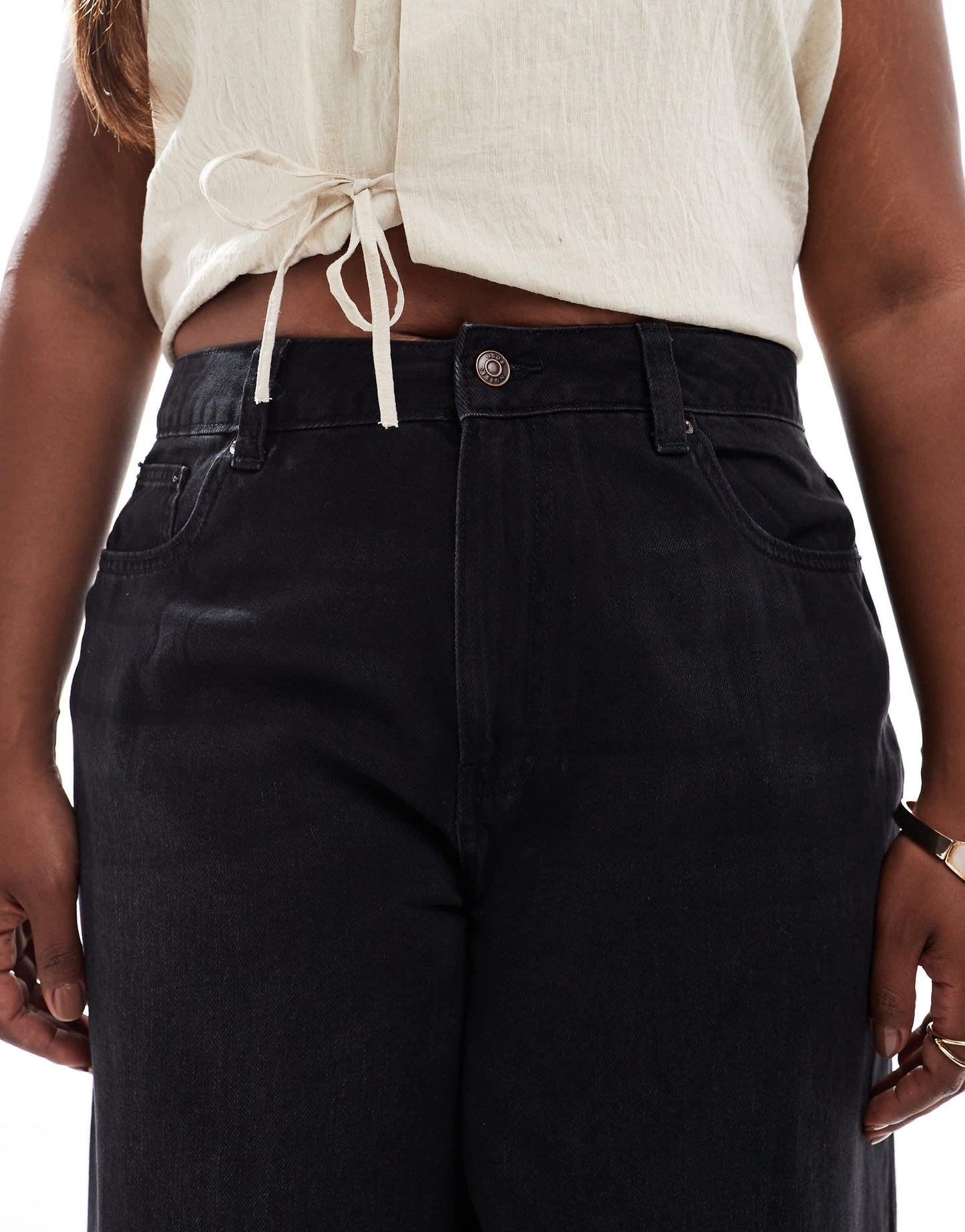 ASOS DESIGN Curve wide leg jean in washed black - BLACK