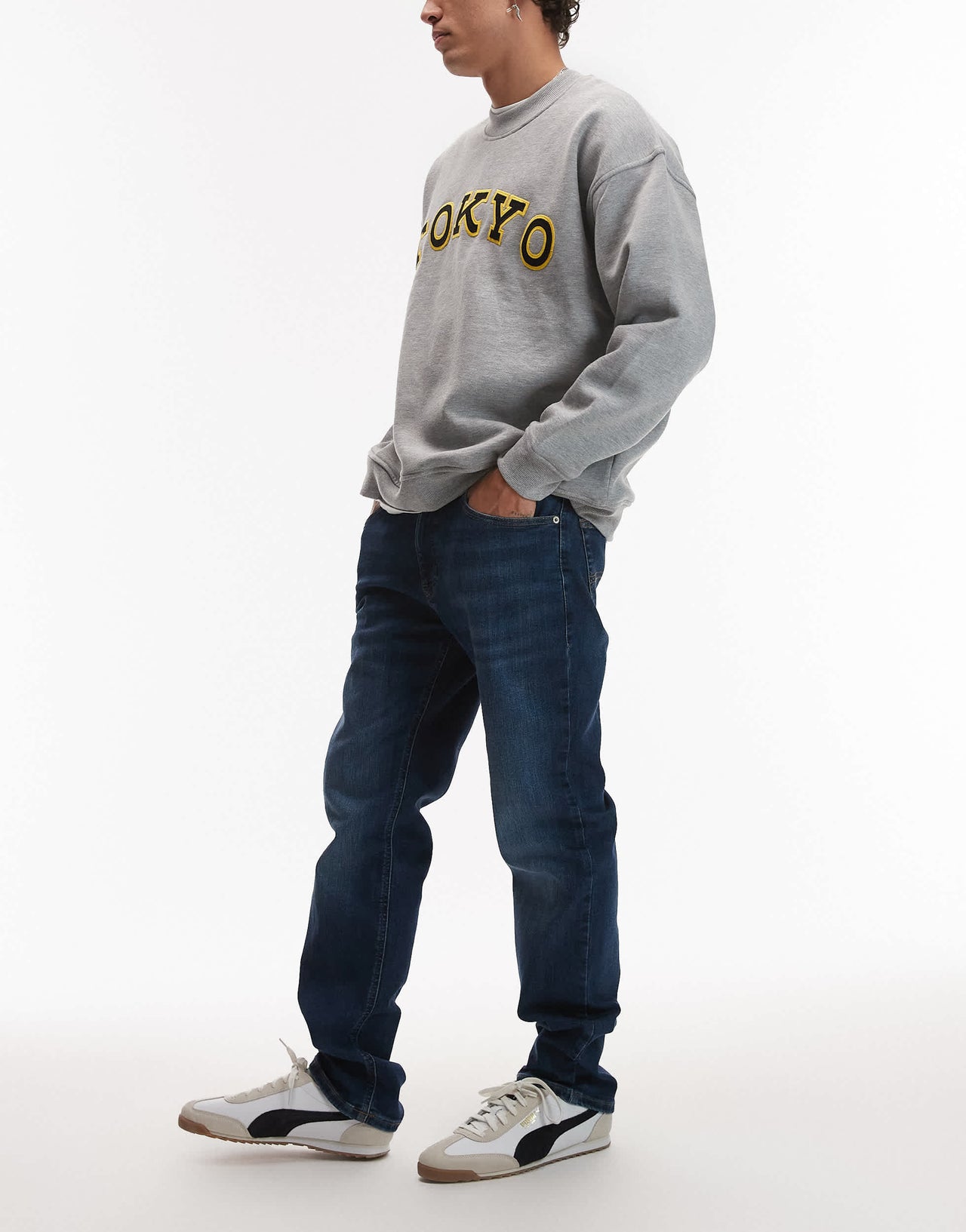 Tommy Jeans Ryan Slim Straight Jeans in dark blue