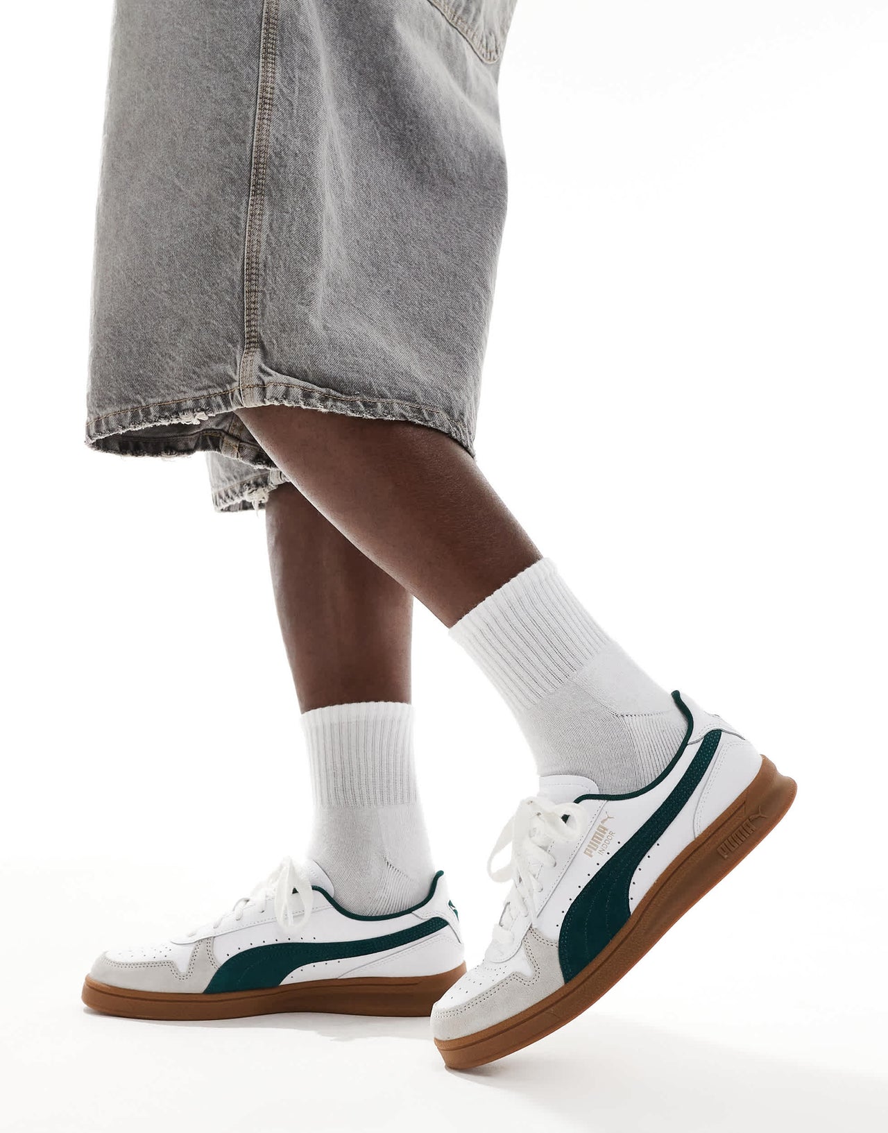 Puma Indoor trainers in white & green