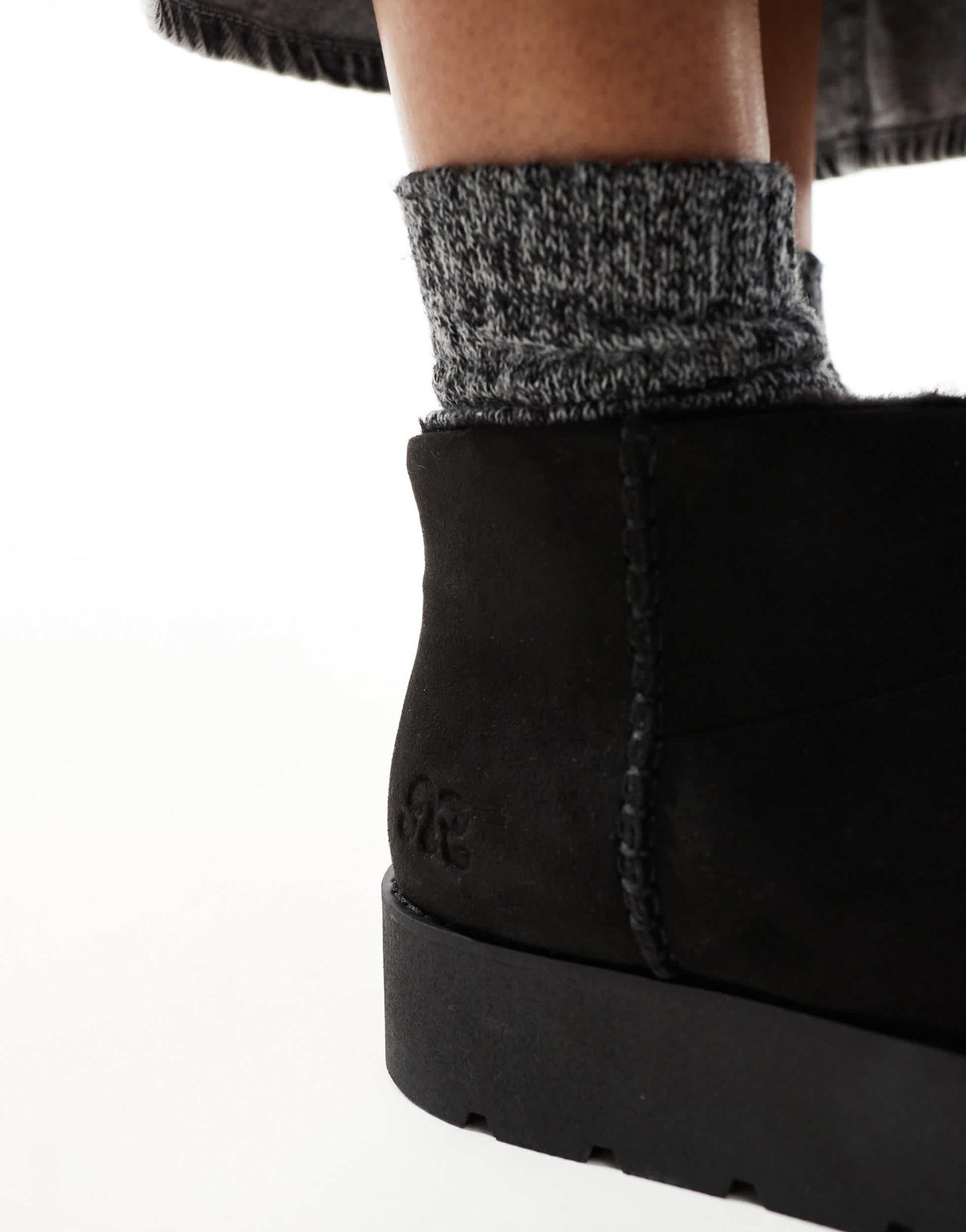 Pull&Bear cosy platform ankle boot in black